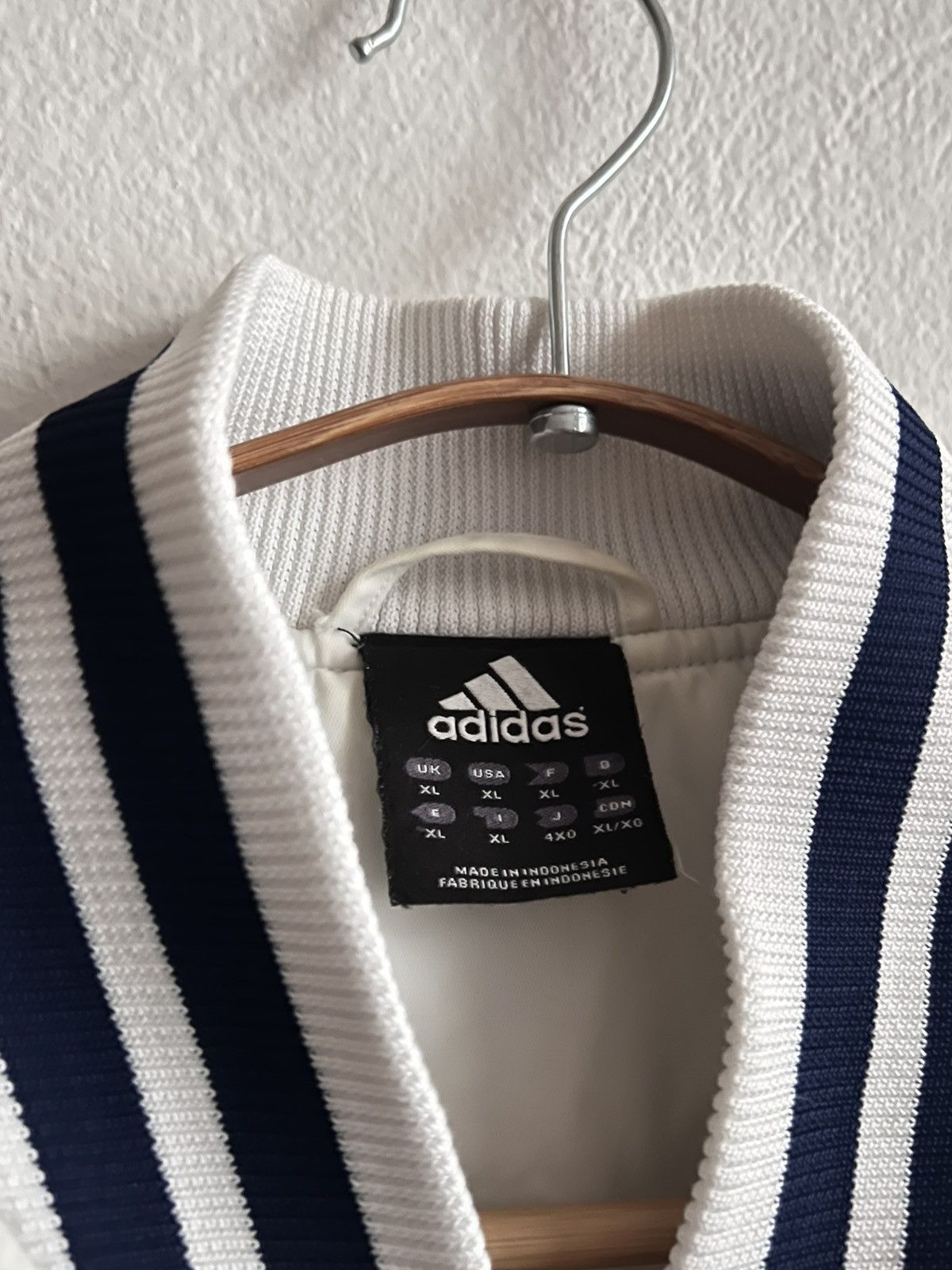 Adidas Vintage Adidas Yankees Bomber Jacket Size US XL / EU 56 / 4 - 2 Thumbnail