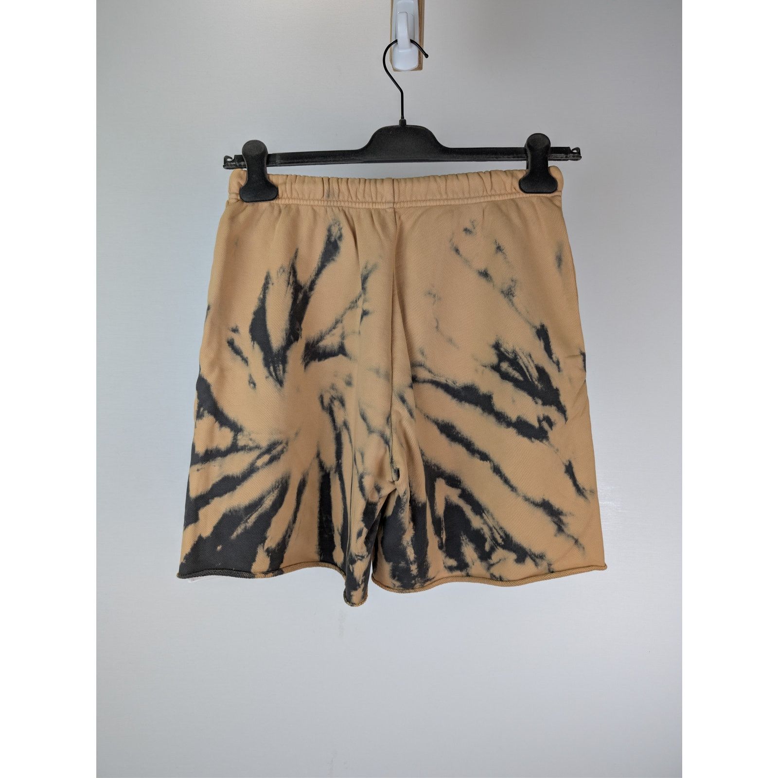 Celine o1rshd1 Tie-Dye Cotton Fleece Shorts in Grey/Beige/Black Size US 30 / EU 46 - 9 Thumbnail