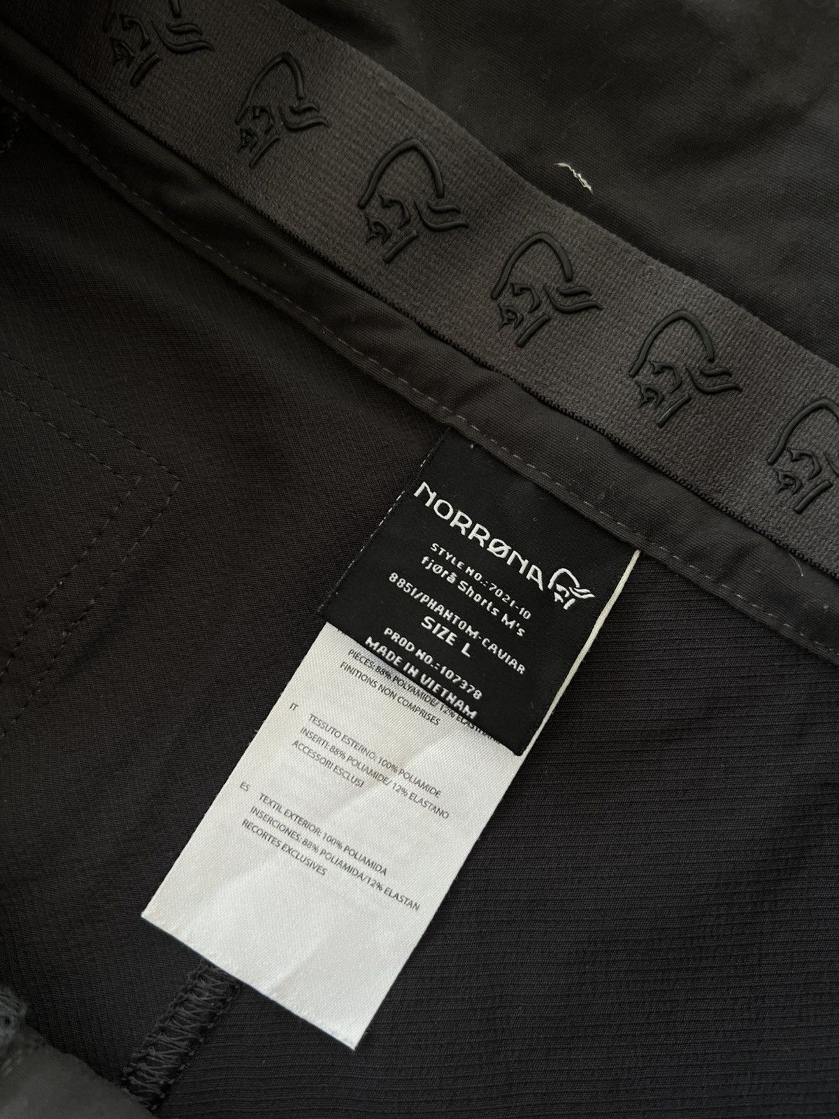 Norrona Norrona Fjora Big Logo Gorpcore Phantom - Caviar Shorts Size US 34 / EU 50 - 22 Thumbnail