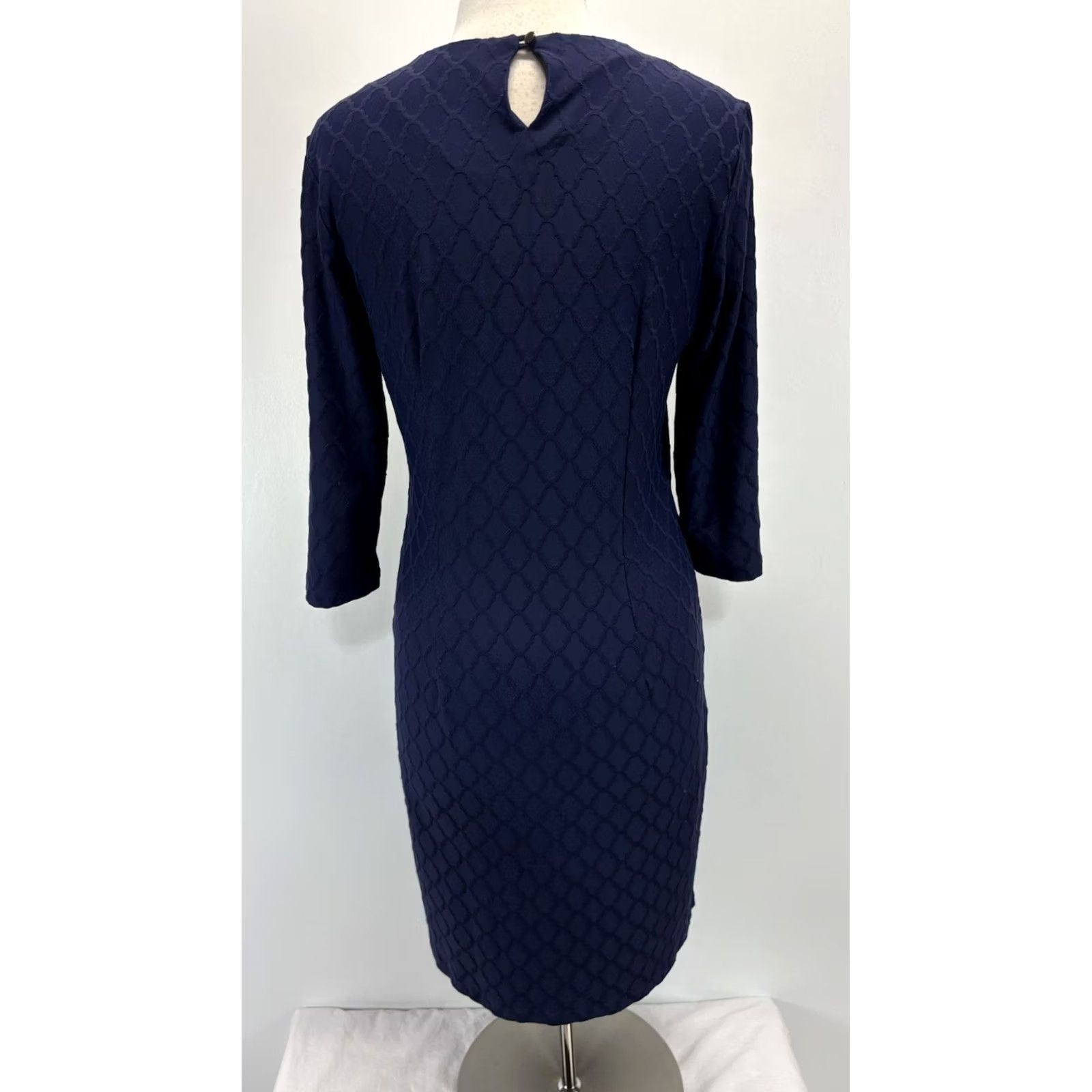 J.McLaughlin J. McLaughlin Dress Womens M Navy Blue Textured Catalina Cloth Pockets Career Dress Sheath Pockets Blue M Women's Vintage No Size M / US 6-8 / IT 42-44 - 3 Thumbnail