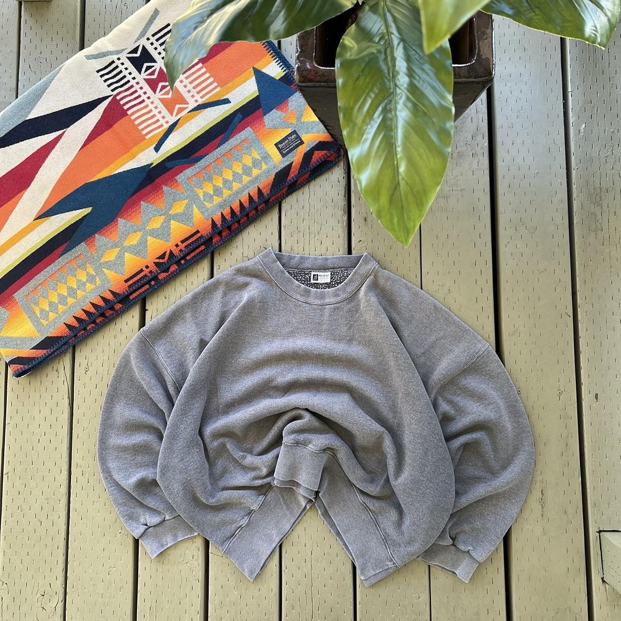 Vintage Vintage Y2K Gray Sweatshirt Blank Crewneck PulloverEssential Size US XL / EU 56 / 4 - 3 Thumbnail