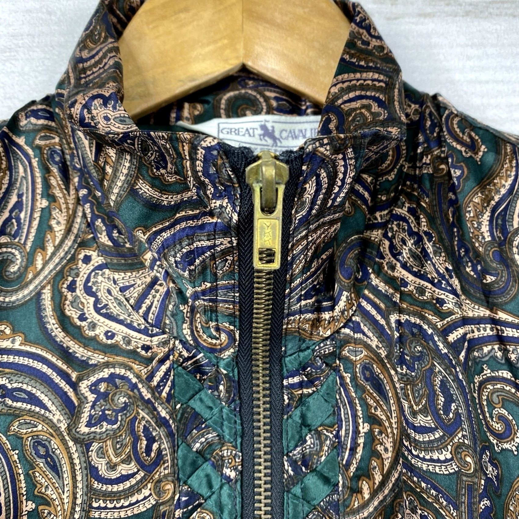 Greats VINTAGE Cavalier Jacket Womens XS Paisley Green 100% Silk Lace Zipper Short Sleeve Hand Wash Only Size XS / US 0-2 / IT 36-38 - 3 Thumbnail