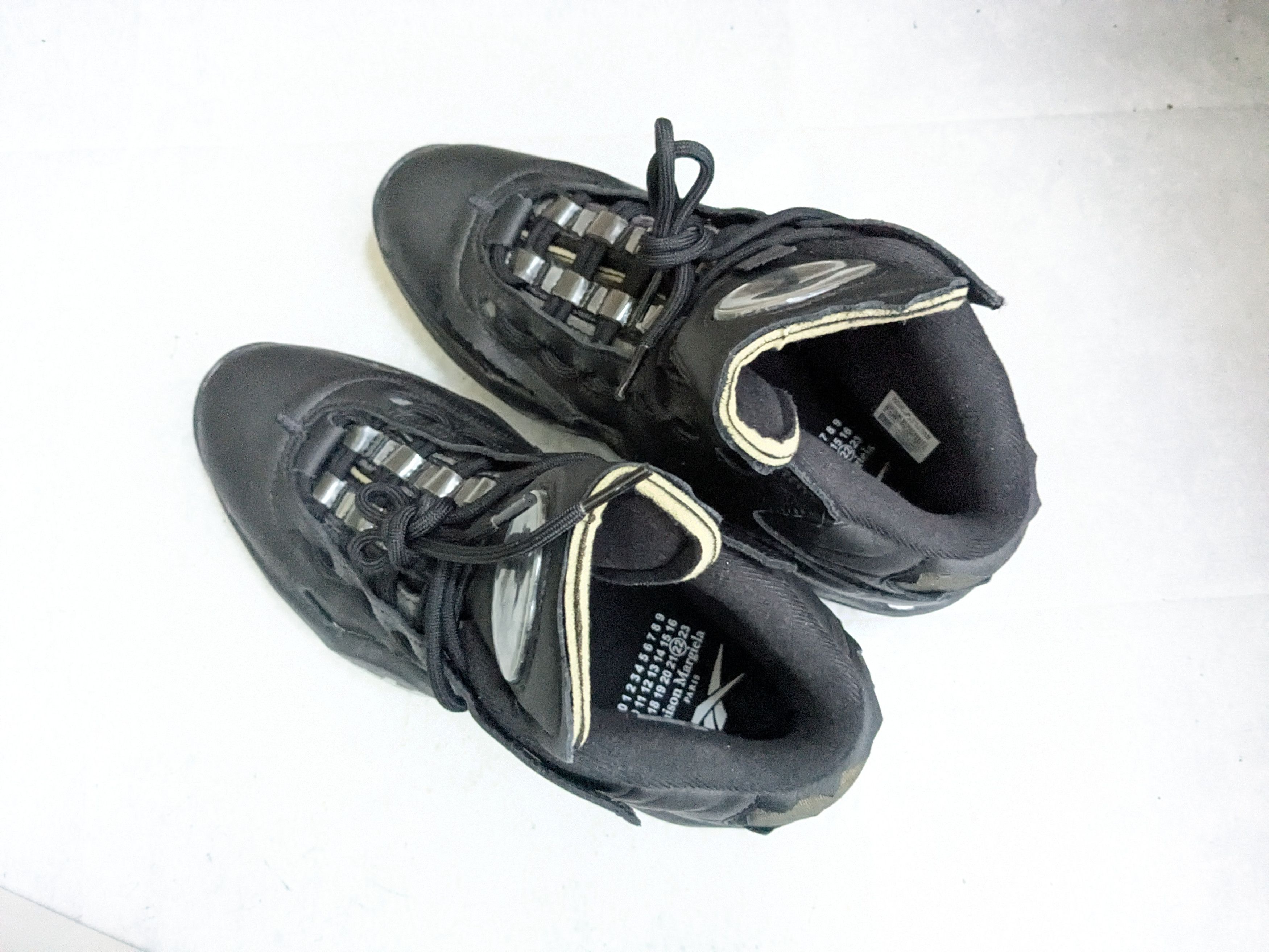 Maison Margiela Maison Margiela x Reebok Question Sneakers Black 9.5 Size US 9.5 / EU 42-43 - 13 Thumbnail