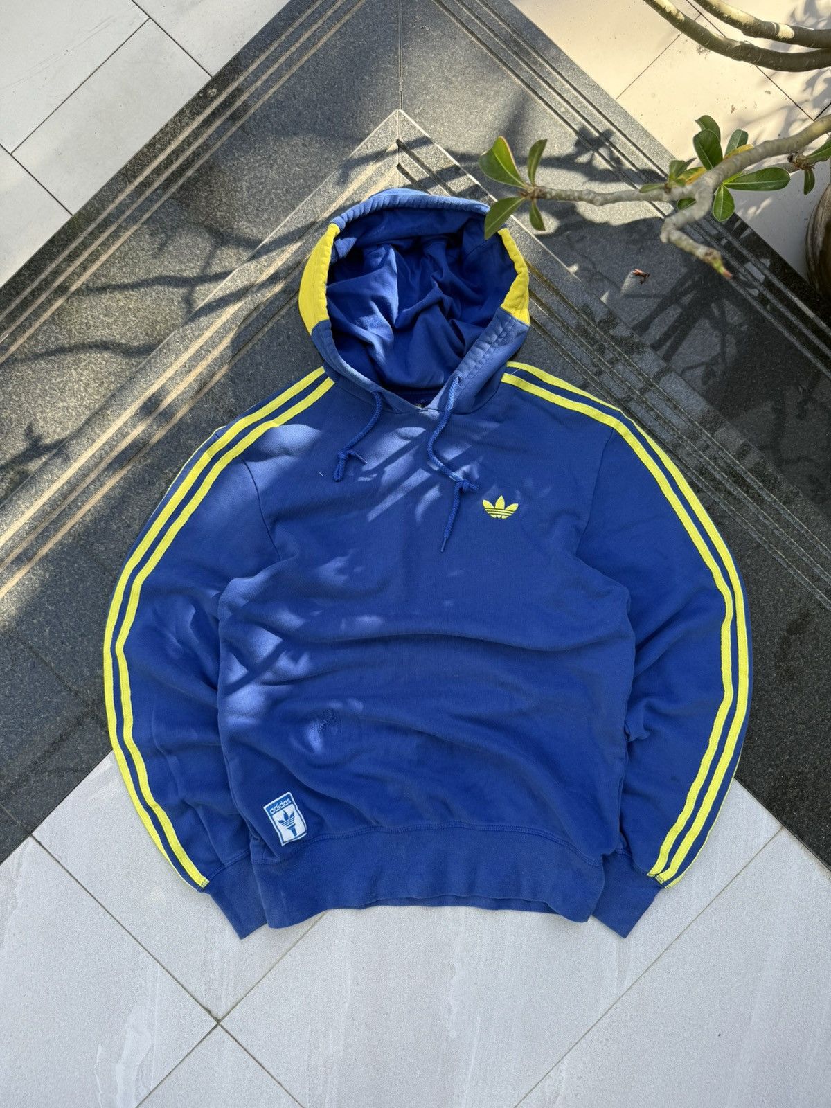 Adidas 90’s ADIDAS BRAZIL RARE MULTI LOGO RETRO VINTAGE HOODIE Size US M / EU 48-50 / 2 - 4 Thumbnail