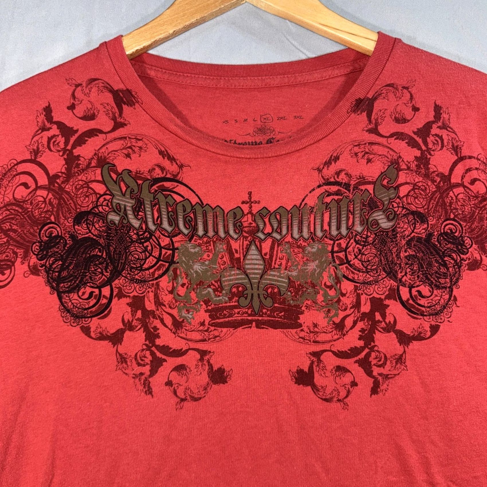 Vintage Xtreme Couture Shirt Mens Large Red Skull Crossbones Gothic Biker Graphic Tee Size US L / EU 52-54 / 3 - 4 Thumbnail