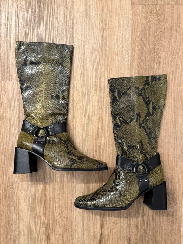 Other Enrico Antinori exotic python leather size 40,5 boots cowboy Size US 10.5 / IT 40.5 - 1 Thumbnail