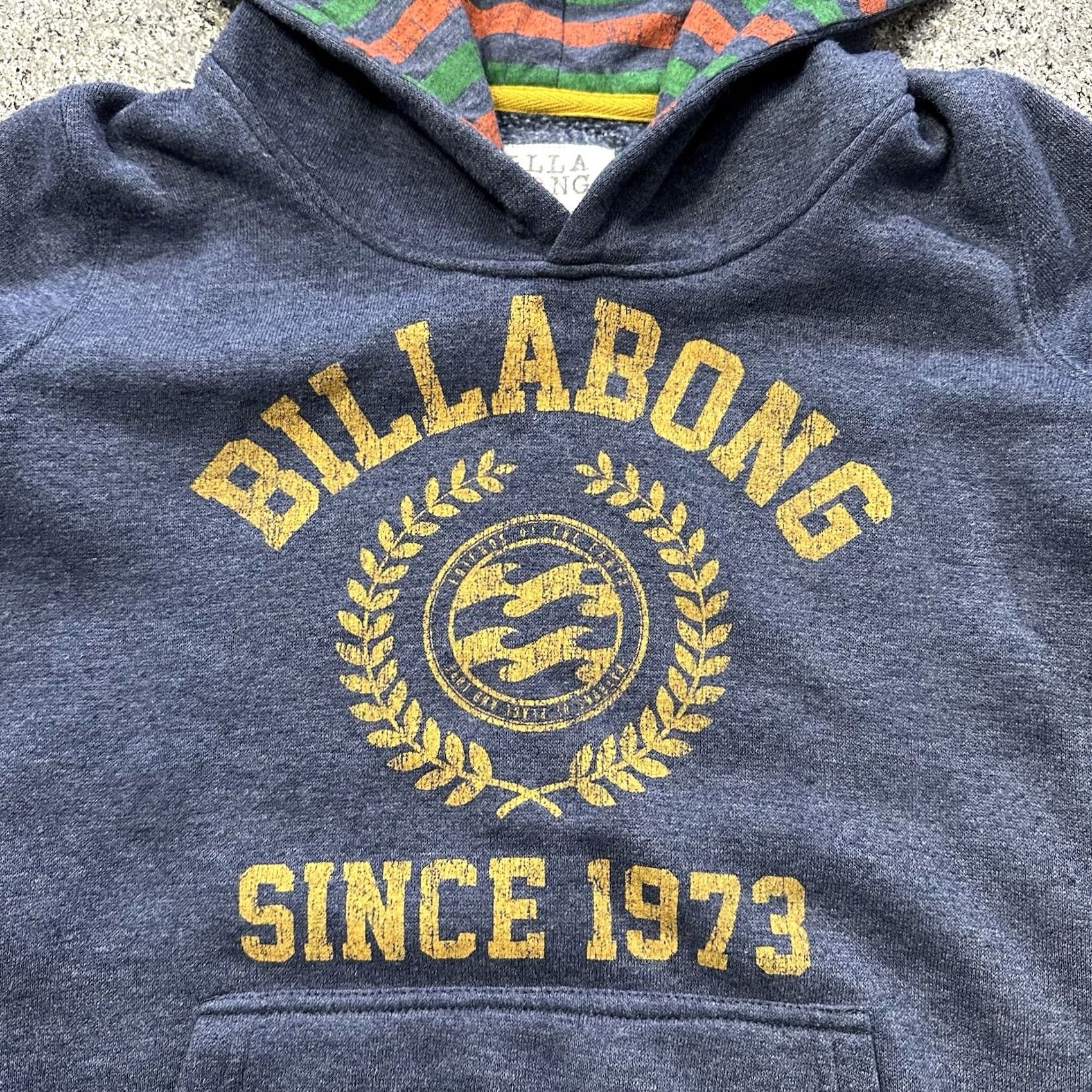 Billabong Billabong Hoodie Womens Small Vintage Blue Fleece Pullover Shirt Womens Small Blue Fleece Pullover Hoodie Billabong Vintage 90s Womens Hoodie Size S / US 4 / IT 40 - 2 Thumbnail