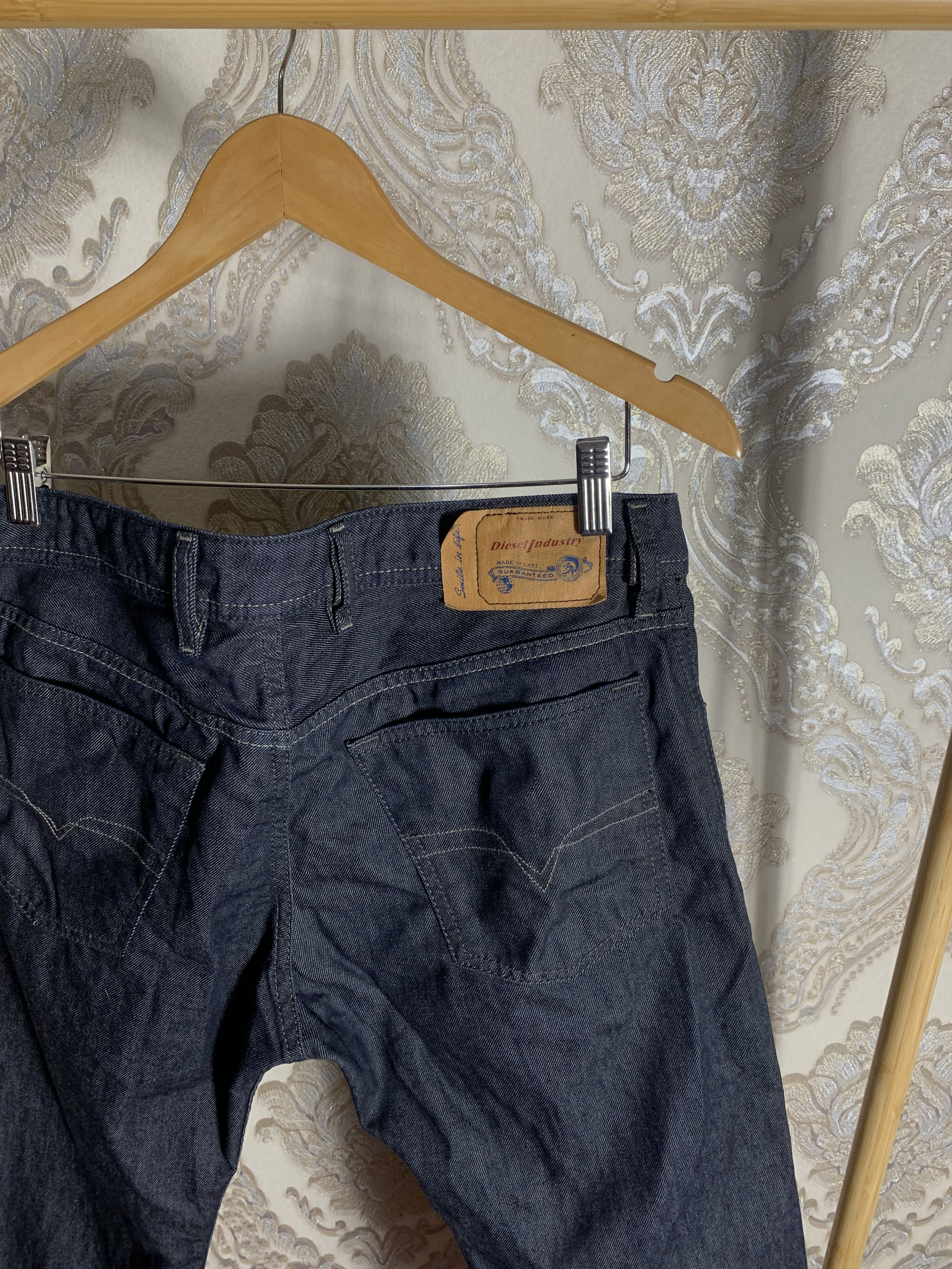 Diesel VINTAGE DIESEL INDUSTRY DENIM DIVISION JEANS CASUAL Y2K 90s Size US 32 / EU 48 - 8 Thumbnail