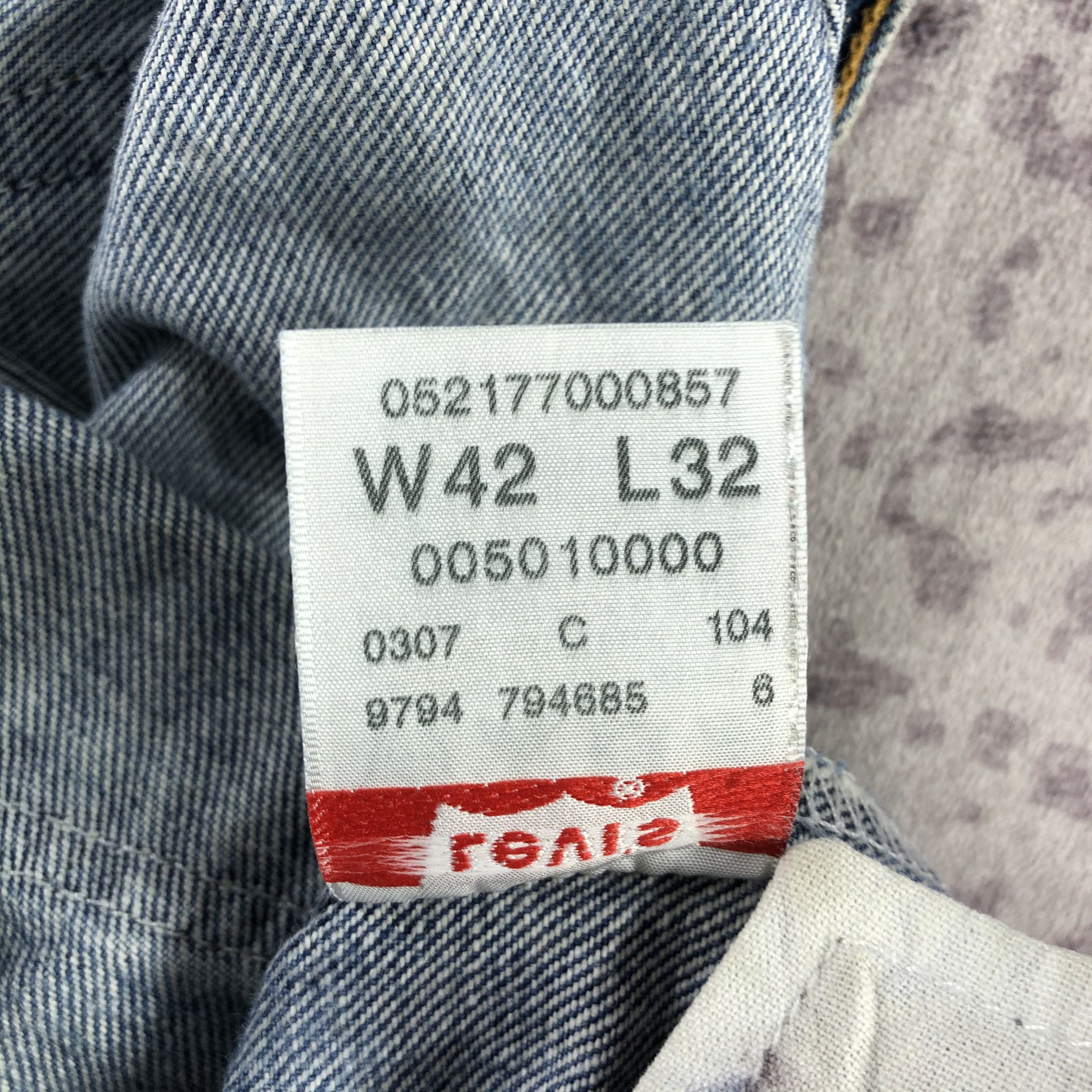 Levi's Vintage Blue Wash Levis 501 Jeans-JM3132 Size US 41 - 14 Thumbnail