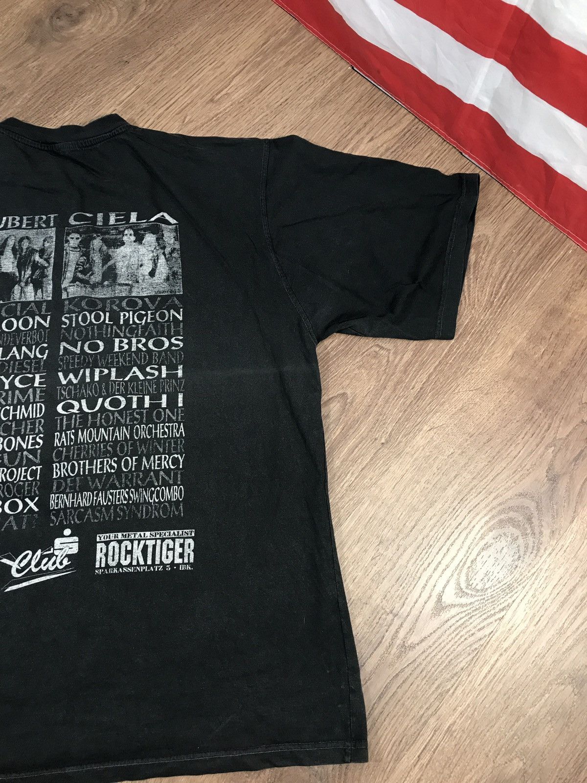 Band Tees × Vintage Vintage Schubert Toilet Soungs Rock T Shirt 90s Size US L / EU 52-54 / 3 - 8 Thumbnail