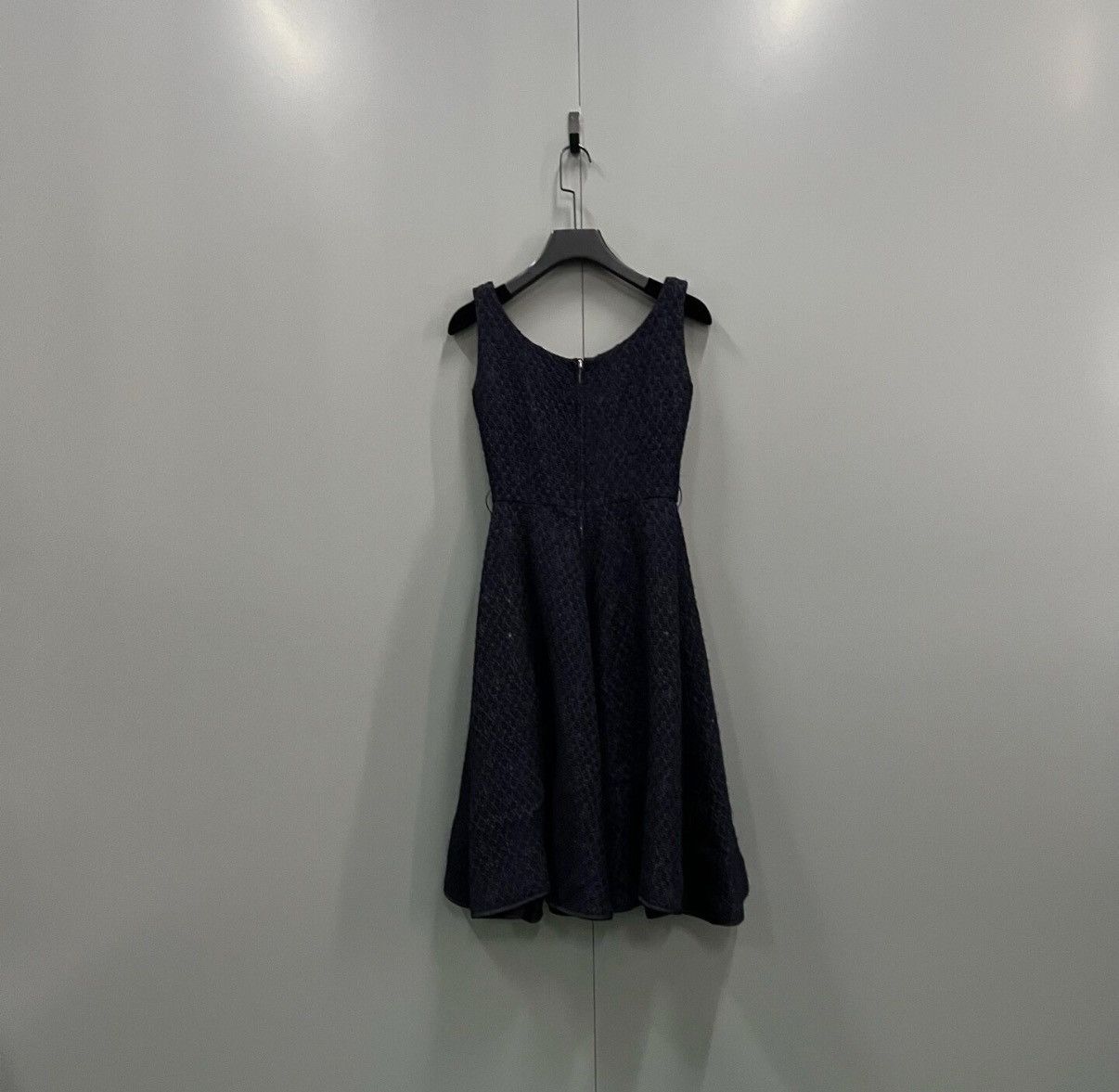 Louis Vuitton Louis Vuitton Woven Embroidered Camisole Dress J41 Size S / US 4 / IT 40 - 2 Thumbnail