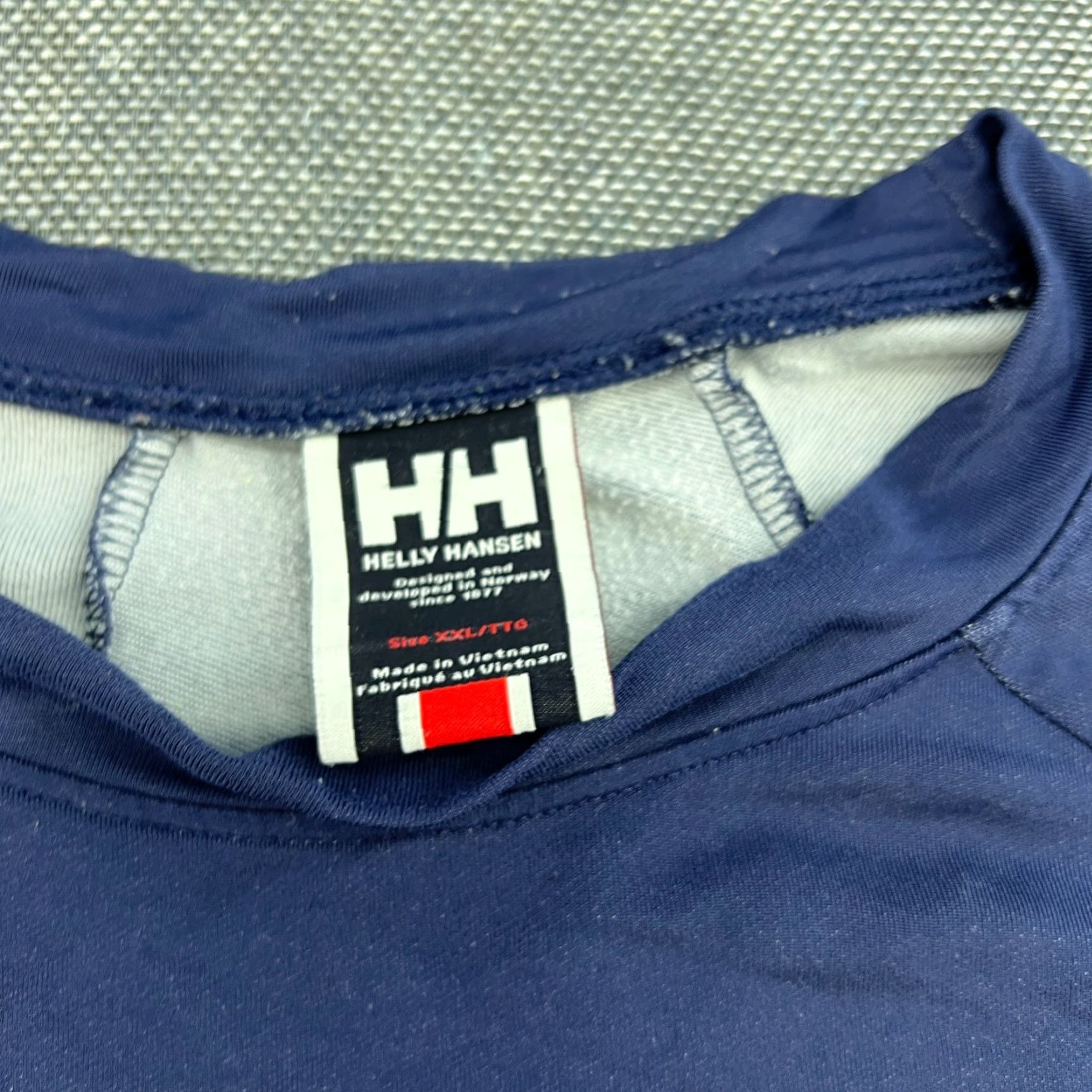 Helly Hansen Helly Hansen Hydropower Pro Sailing Shirt Mens 2XL Blue Long Sleeve T-Shirt Pullover Wear Outdoor Sports Moisture Wicking Apparel Mens Size US XXL / EU 58 / 5 - 5 Thumbnail