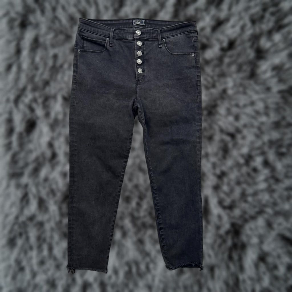 Abercrombie & Fitch Abercrombie & Fitch Jeans Womens 32 14S Black High Rise Button Fly Ankle Raw Hem Slim Skinny Size 24" / US 00 / IT 34 - 1 Thumbnail