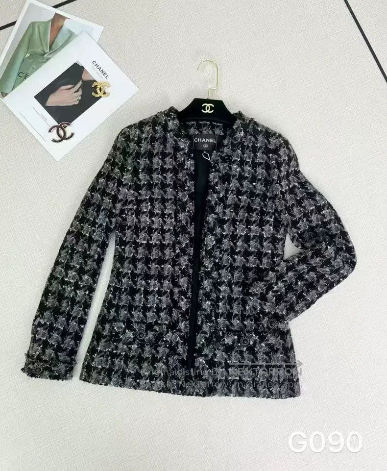 Chanel Chanel Plaid tweed coat Size XXS / US 00 / IT 34 - 1 Thumbnail