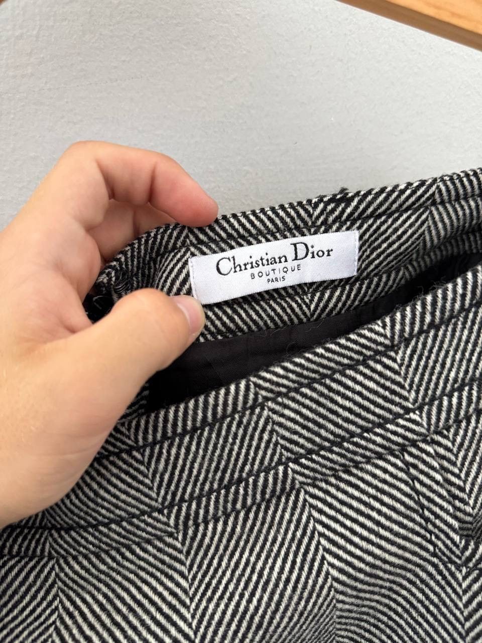 Dior Christian Dior boutique wool skirt Size 26" / US 2 / IT 38 - 4 Thumbnail