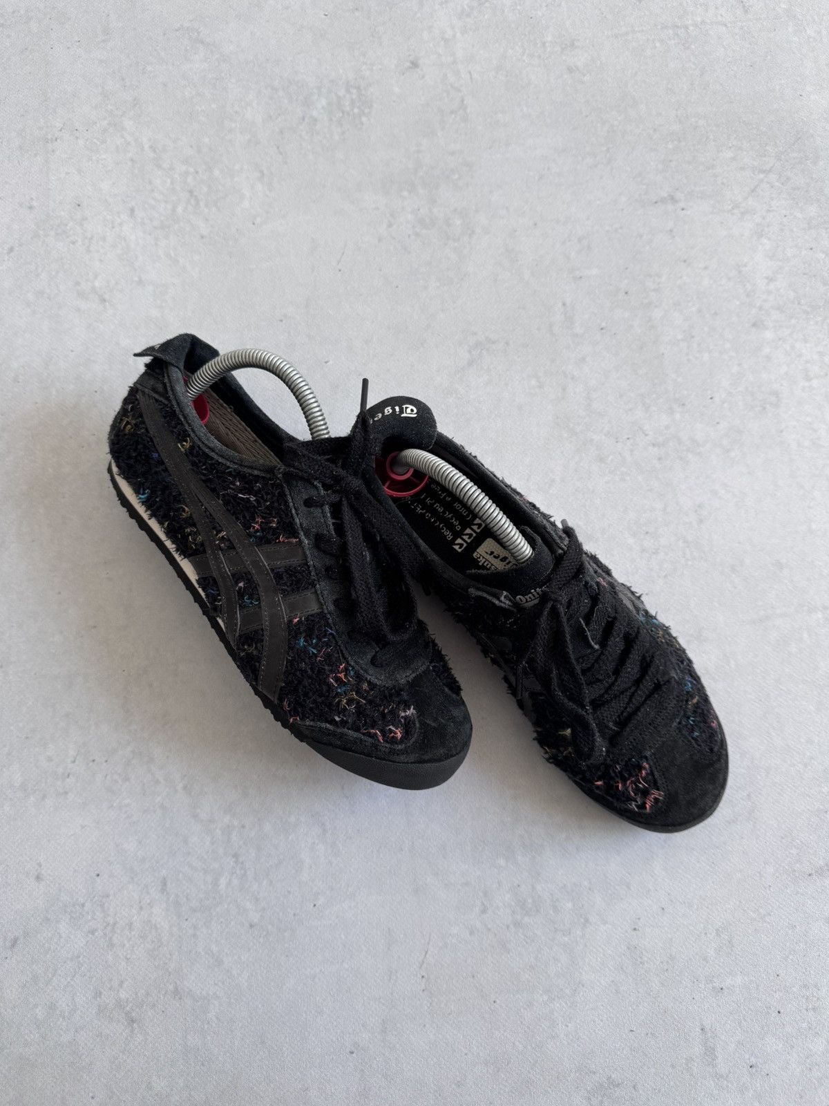 Onitsuka Tiger Vintage Onitsuka Tiger Mexico 66 Fleece Black Y2K Sneakers Size US 5 / IT 35 - 2 Thumbnail