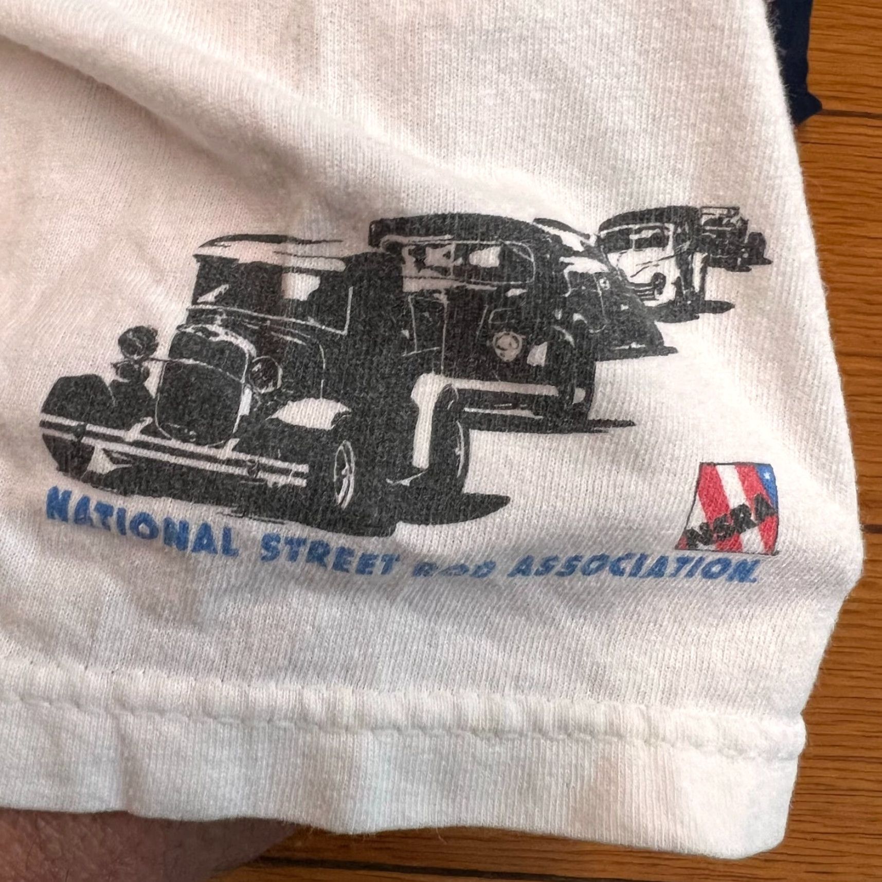 Gildan VINTAGE 2000 Gildan National Street Rod Association T-Shirt Mens Medium White Graphic Size US M / EU 48-50 / 2 - 7 Thumbnail
