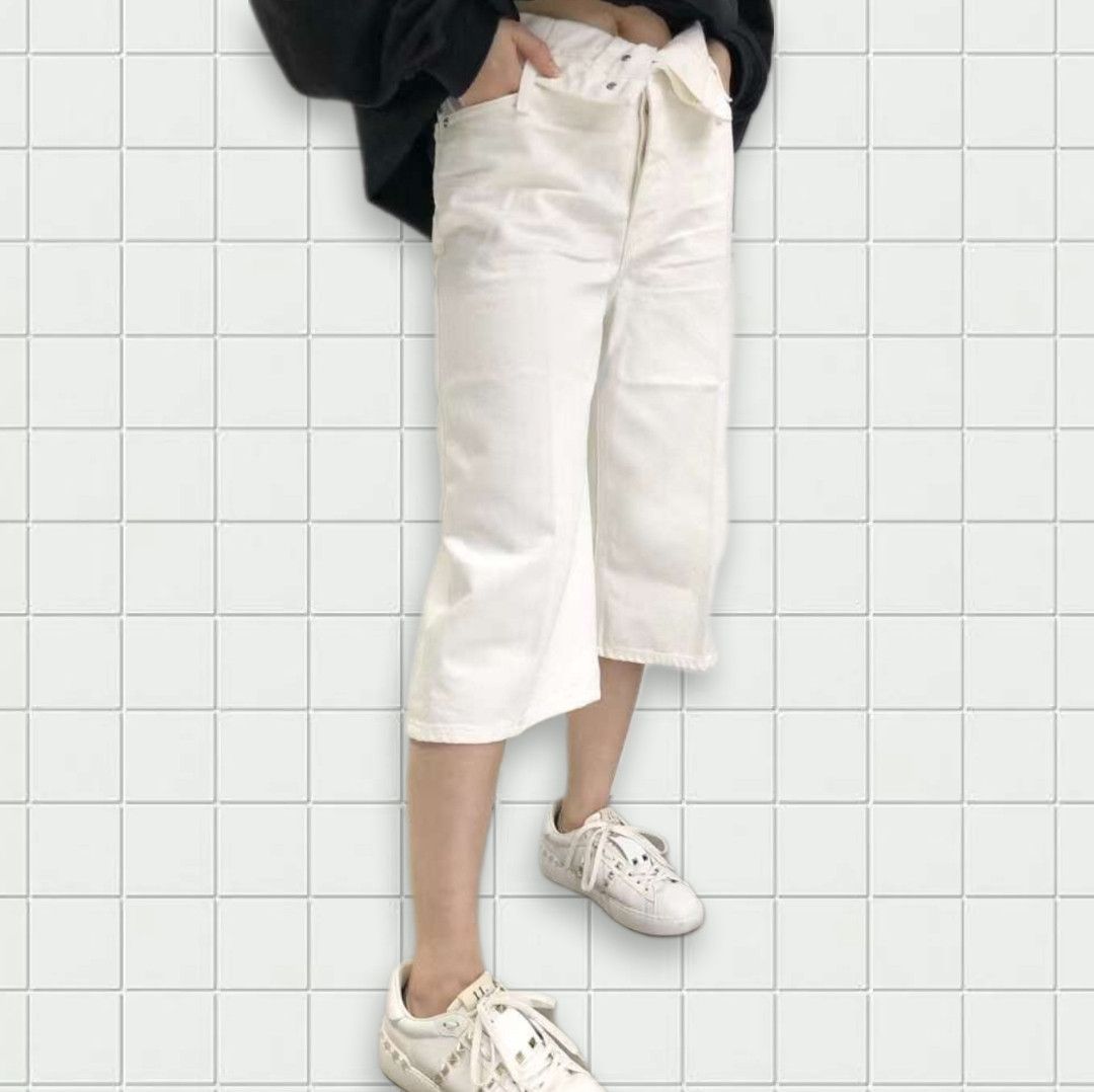 image of Alexander Wang Folded Waist Design Wide Leg Jeans Culottes in White, Women's (Size 26)