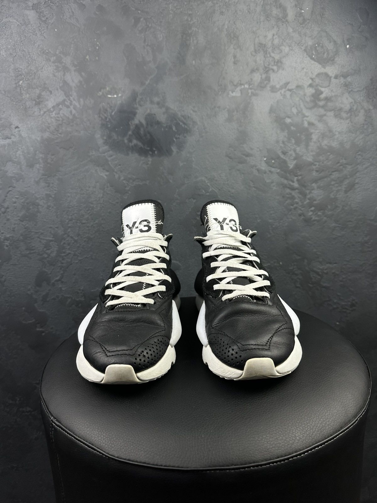 Y-3 × Yohji Yamamoto Y-3 Yohji Yamamoto Black White Kaiwa Sneakers Size US 5.5 / EU 38 - 4 Thumbnail