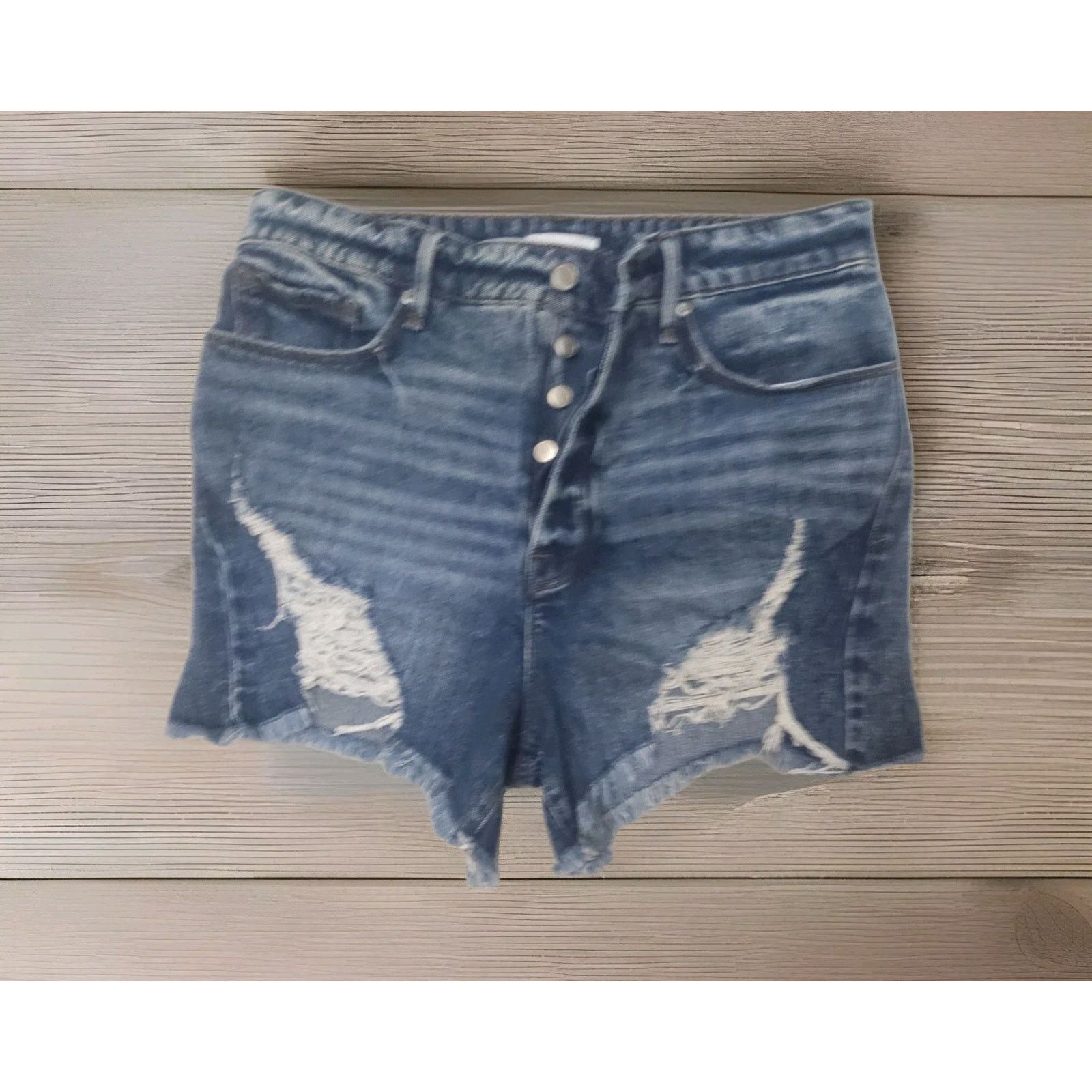 Good American Good American Bombshell Frayed Denim Shorts 10/30 Distressed Size 32" / US 10 / IT 46 - 4 Thumbnail