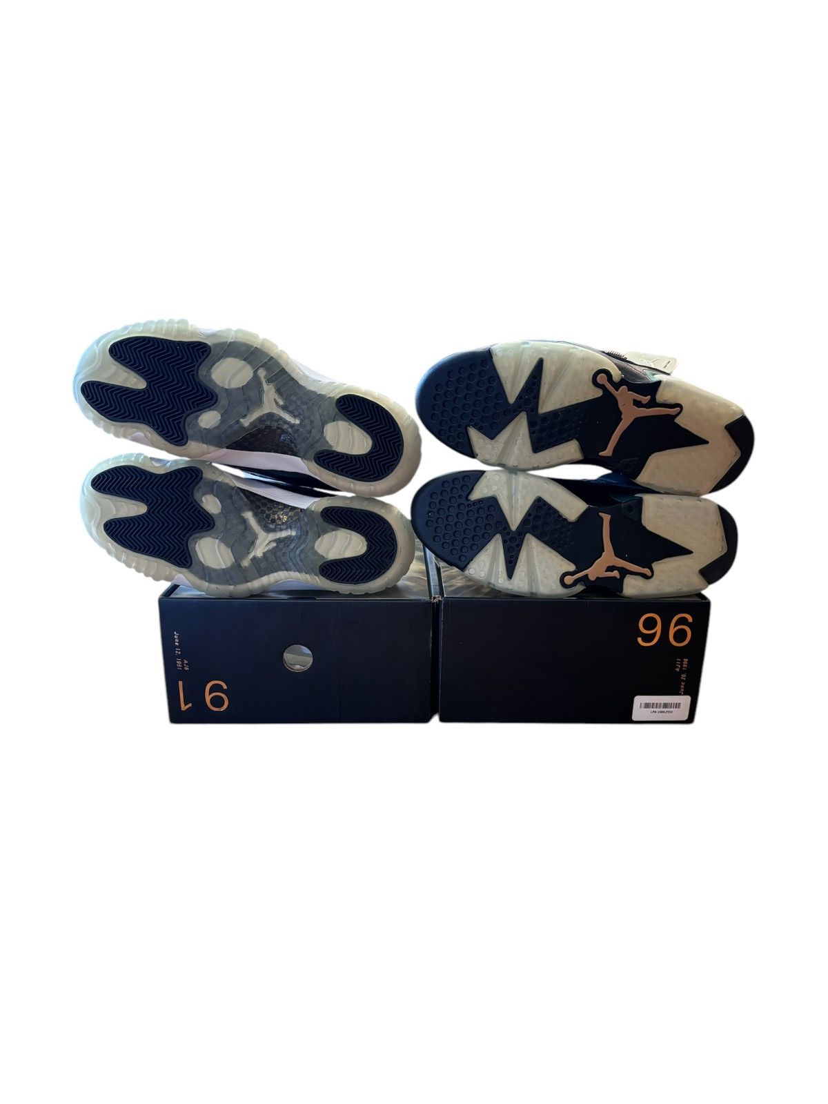 Jordan Brand Jordan Retro 6/11 Defining Moments Pack 2006 OG Size US 8.5 / EU 41-42 - 5 Thumbnail