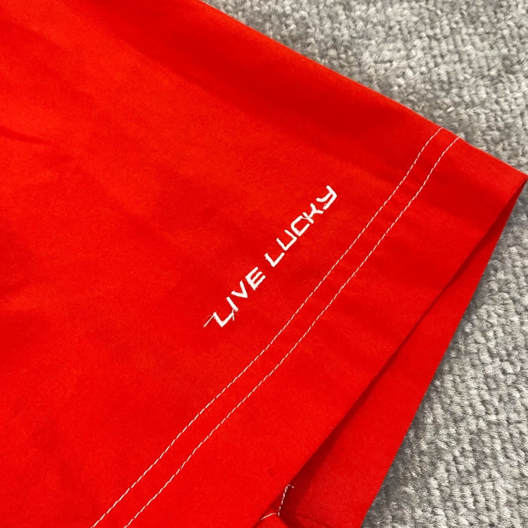 Vintage Shadow Creek Golf Course Polo Mens Large Red Black Clover Live Lucky Golf Shirt Size US L / EU 52-54 / 3 - 5 Thumbnail