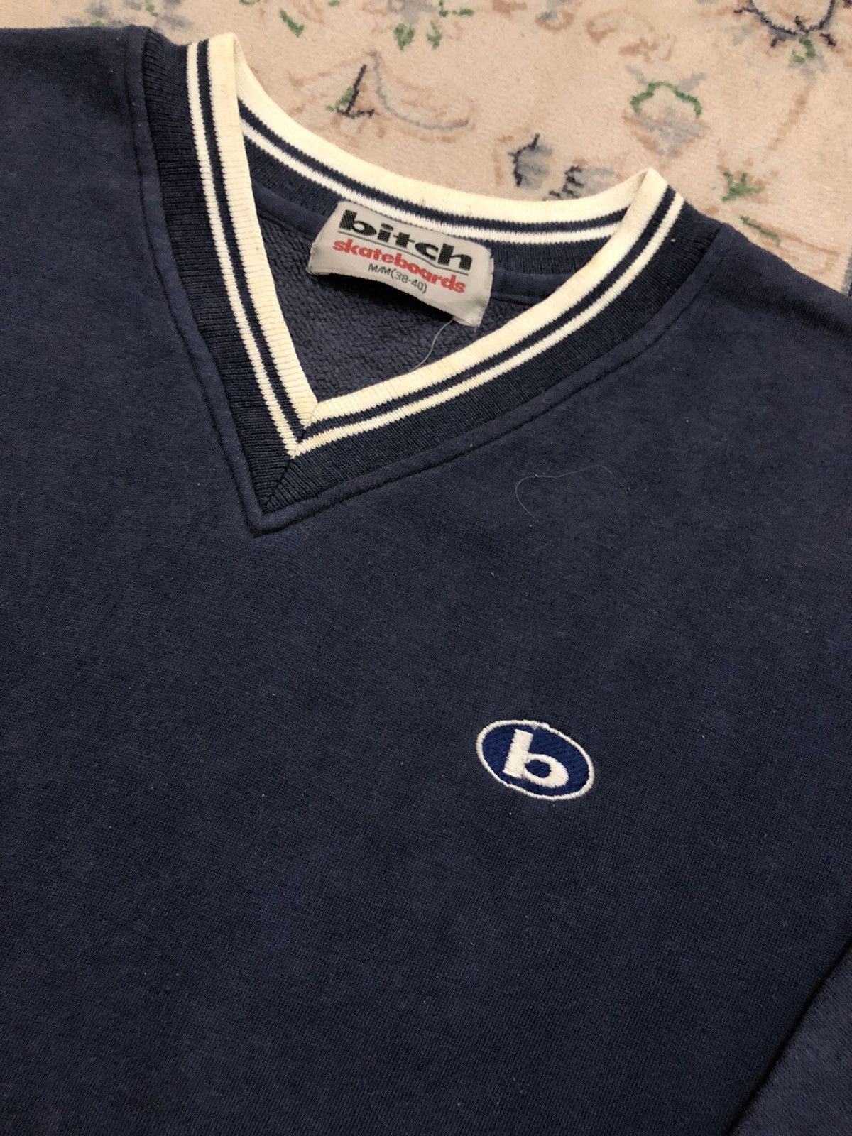 Other Vintage Bitch Skateboard Sweatshirt Logo Embroidery Size US M / EU 48-50 / 2 - 2 Thumbnail