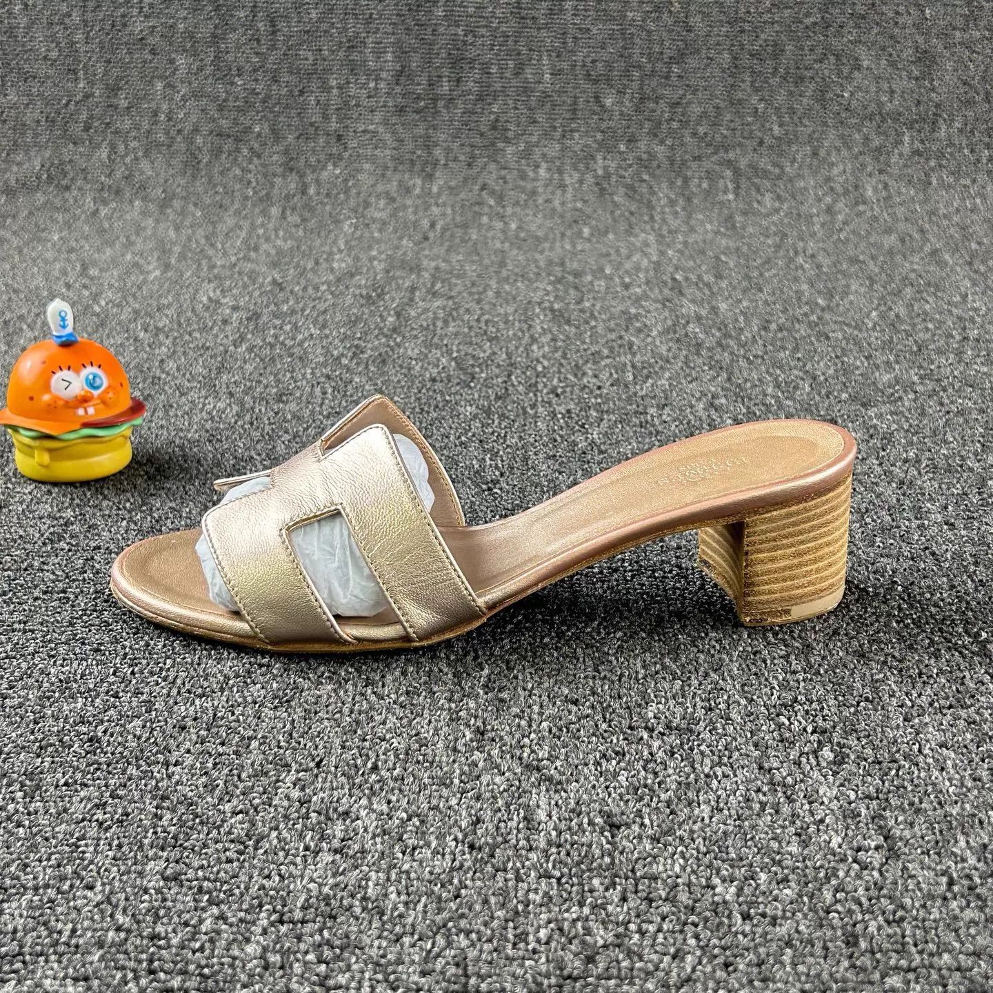 Hermes Hermes gold H 37 gently used Size US 6.5 / IT 36.5 - 3 Thumbnail