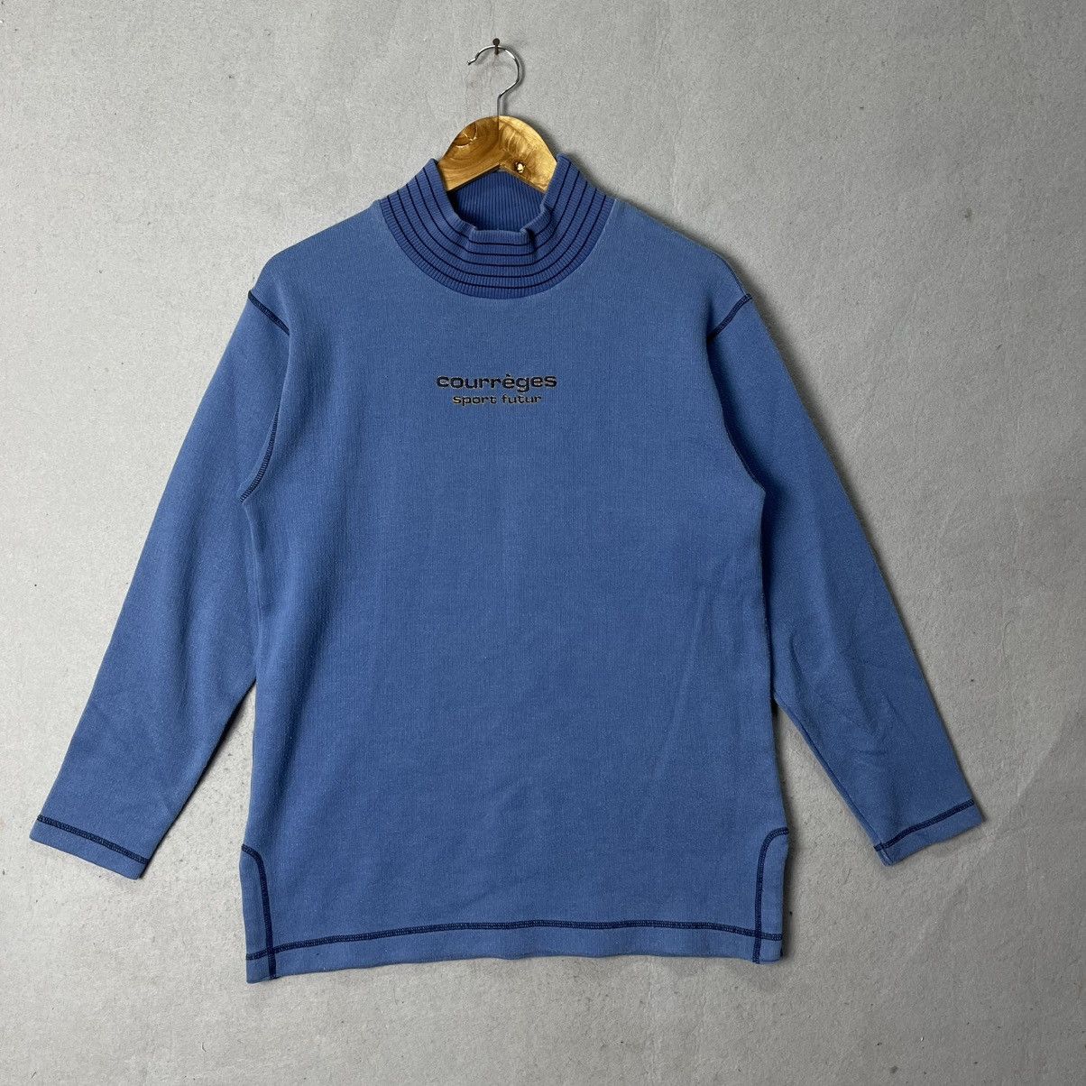 Japanese Brand Courrèges Sport Futur Mock Neck Sweatshirt – Made in Japan Size US M / EU 48-50 / 2 - 1 Thumbnail