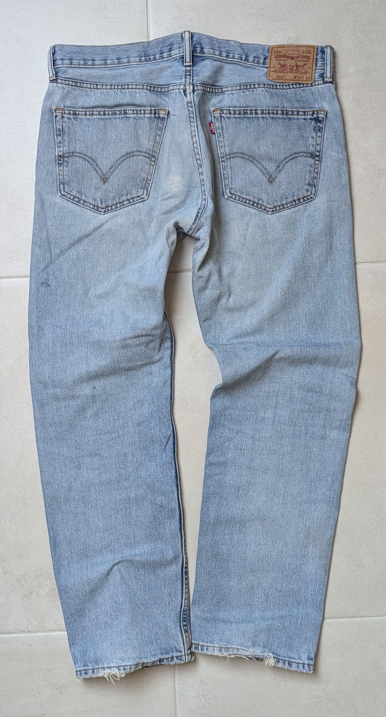 Levi's × Vintage Vintage Levi's Light Blue Wash Size US 36 / EU 52 - 2 Thumbnail