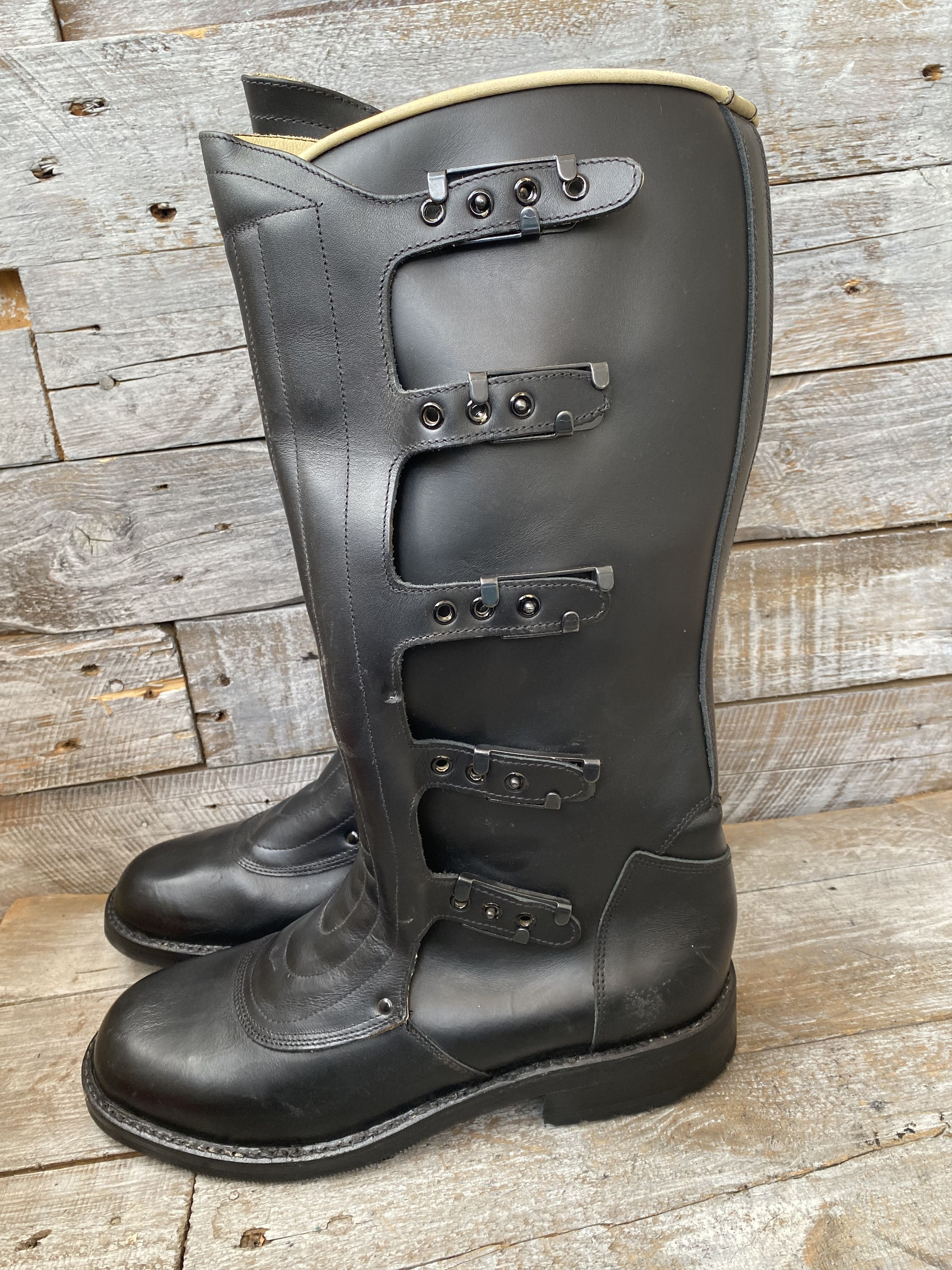 Vintage Vintage military buckle black leather motorcycle boots sz44 Size US 11 / EU 44 - 11 Thumbnail