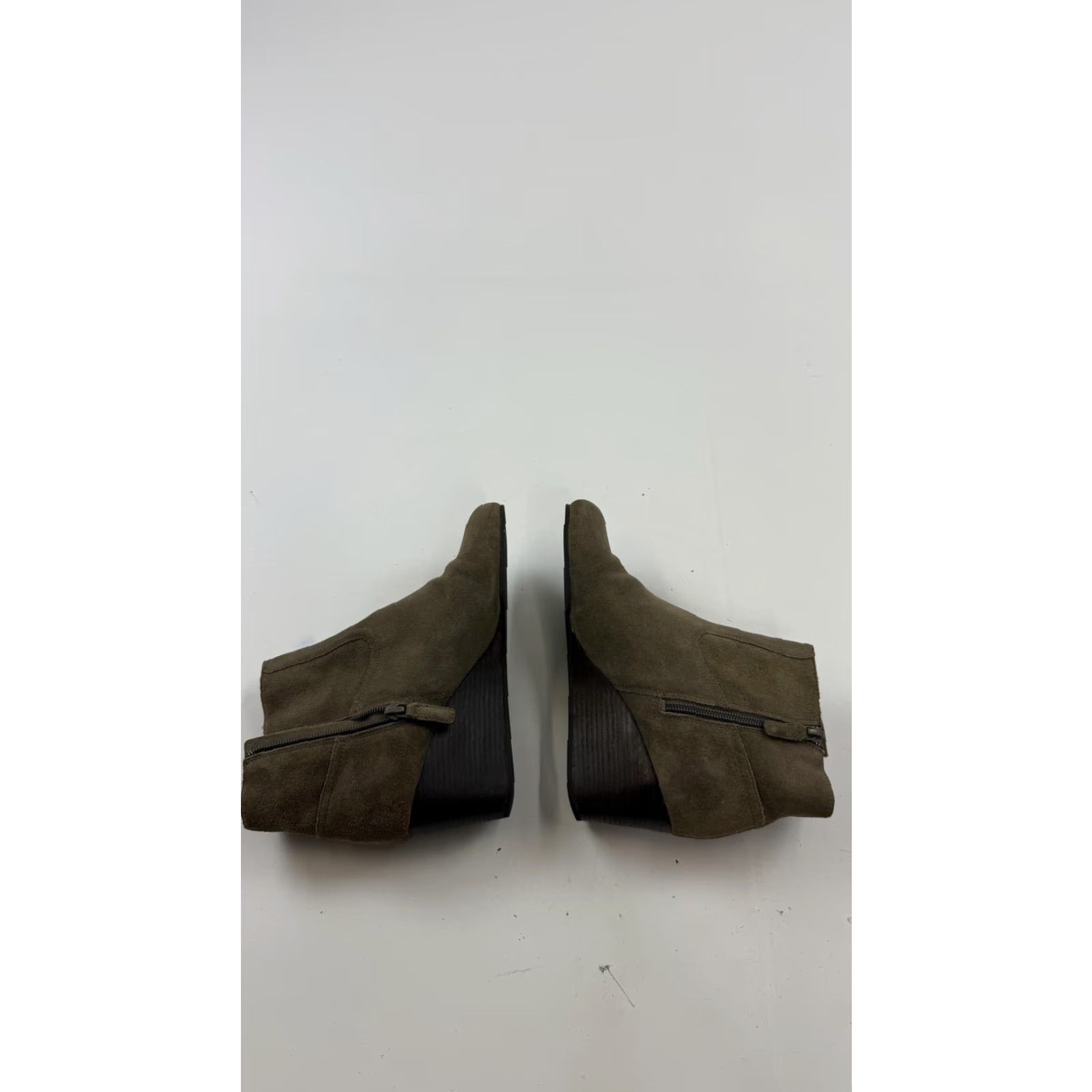 Cole Haan COLE HAAN Boots Womens Size 6 Taupe Suede Wedge Ankle Booties Zip Tassel Grand.OS 212939 - Casual Workwear Size US 6 / IT 36 - 6 Thumbnail