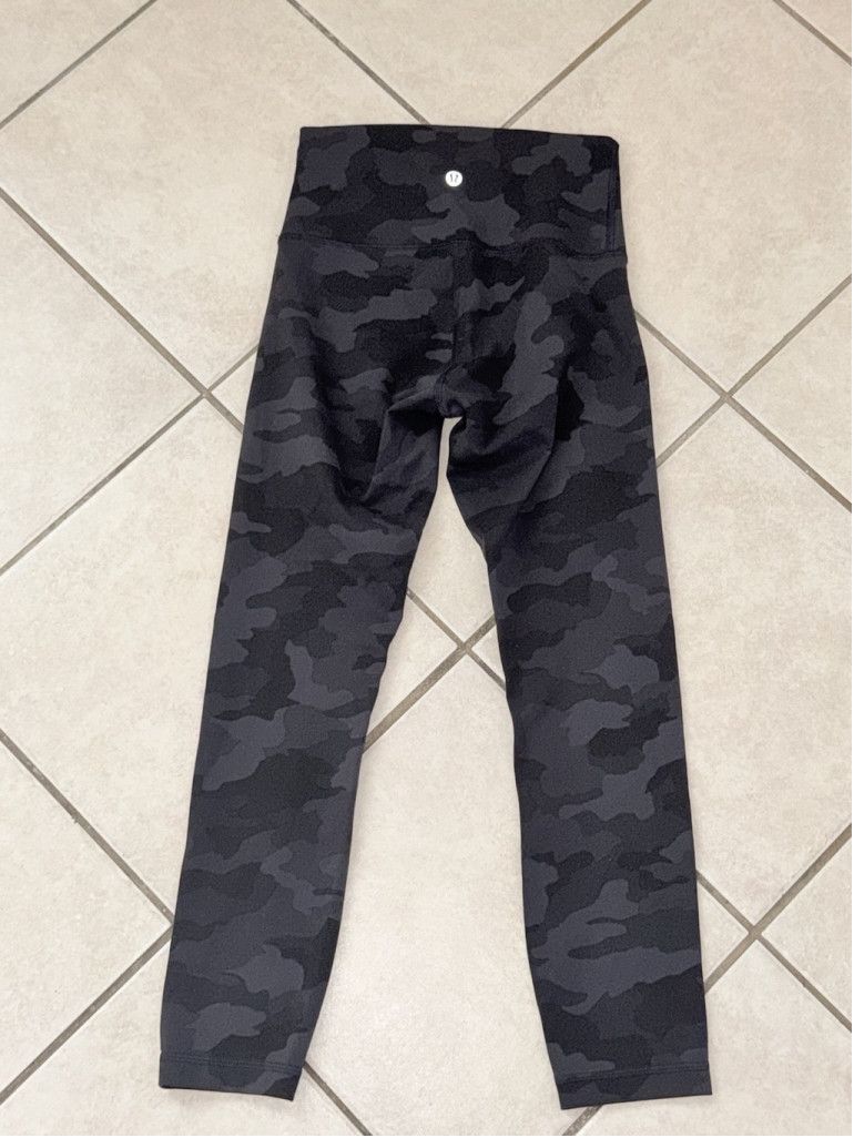 Lululemon Lululemon Wunder Train HR Crop Tight 23” Camo Gray SIZE 4 Size 27" / US 4 / IT 40 - 4 Thumbnail
