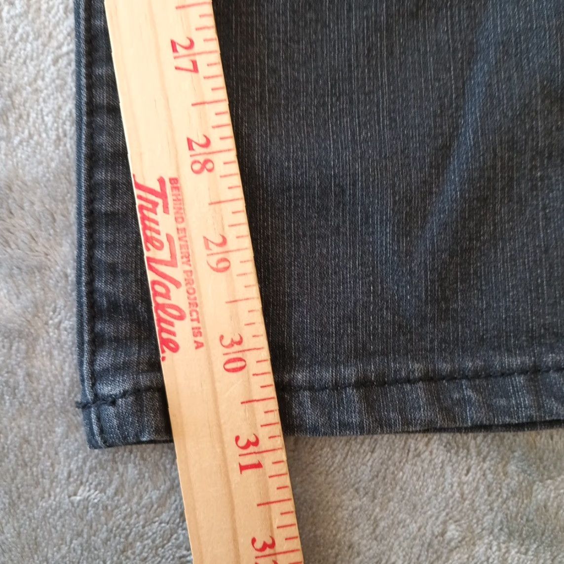 Bdg BDG Skinny Jeans Womens Size 25 Black Medium Wash Low Rise 26x31 Denim Cotton Blend 5-Pocket Regular Inseam 31 Size 42" / US 20 - 5 Thumbnail