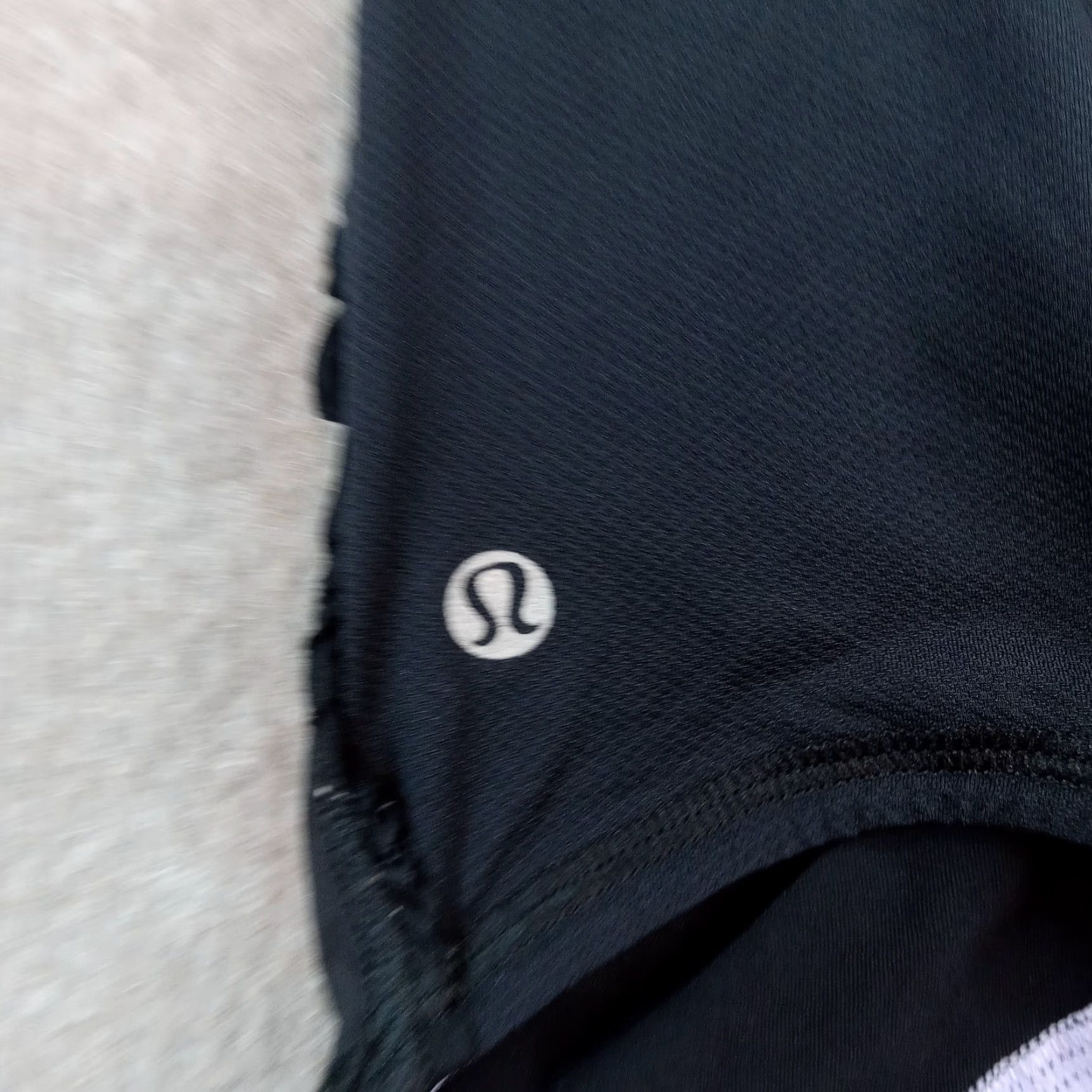 Lululemon Lululemon Cropped Leggings Women's Black Skinny Yoga Pants Size Large Size 36" / US 14 / IT 50 - 7 Thumbnail