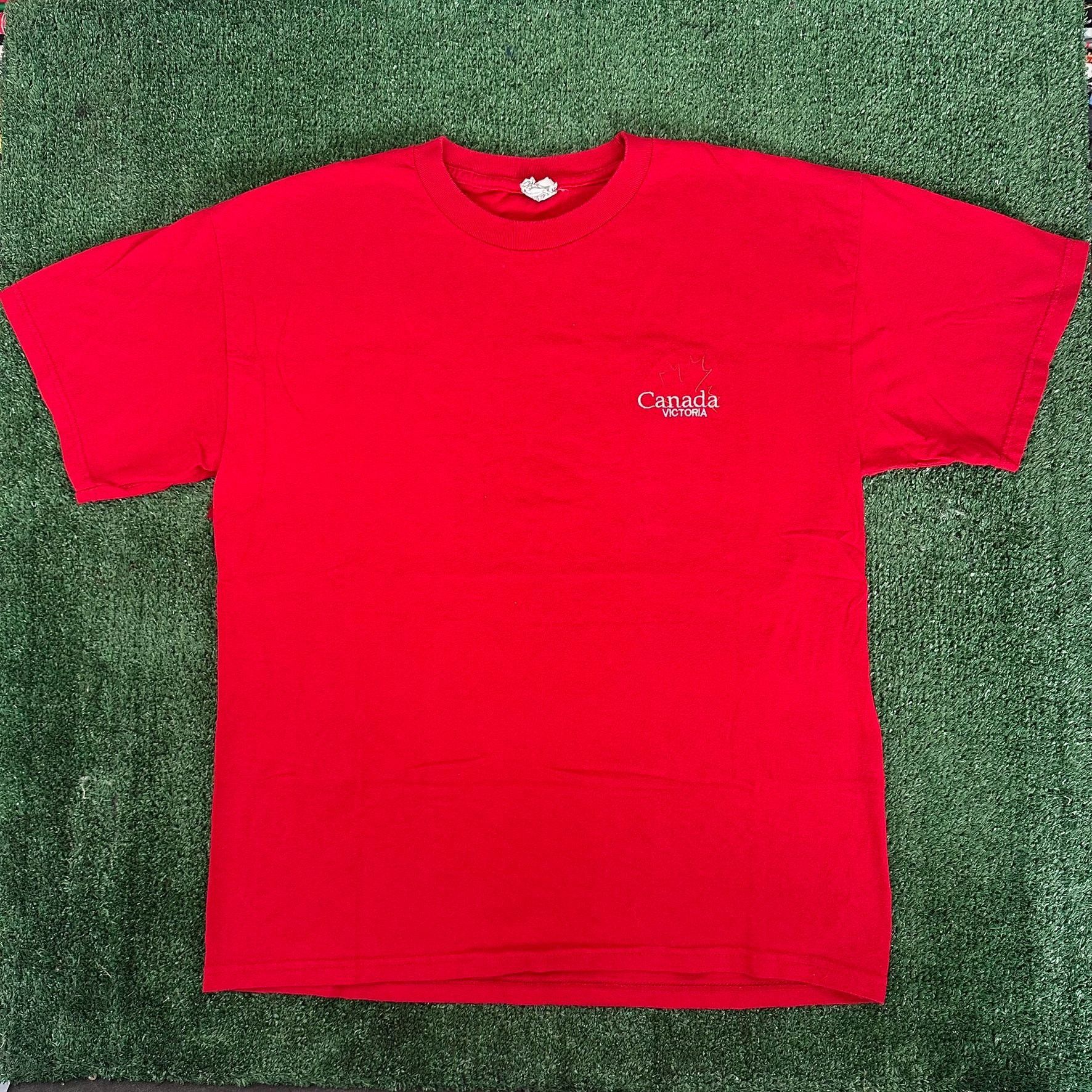Alstyle Vintage Y2K Victoria Canada T-Shirt Red Embroidered Travel M Size US L / EU 52-54 / 3 - 1 Thumbnail