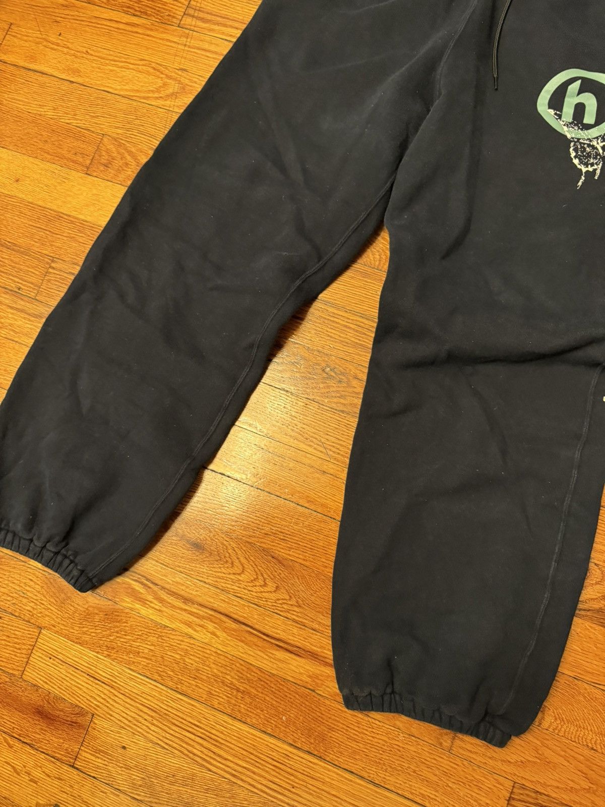 HIDDEN × Needles Needles Hidden NY Pixel Butterfly Sweatpants in Navy Medium Size US 34 / EU 50 - 4 Thumbnail