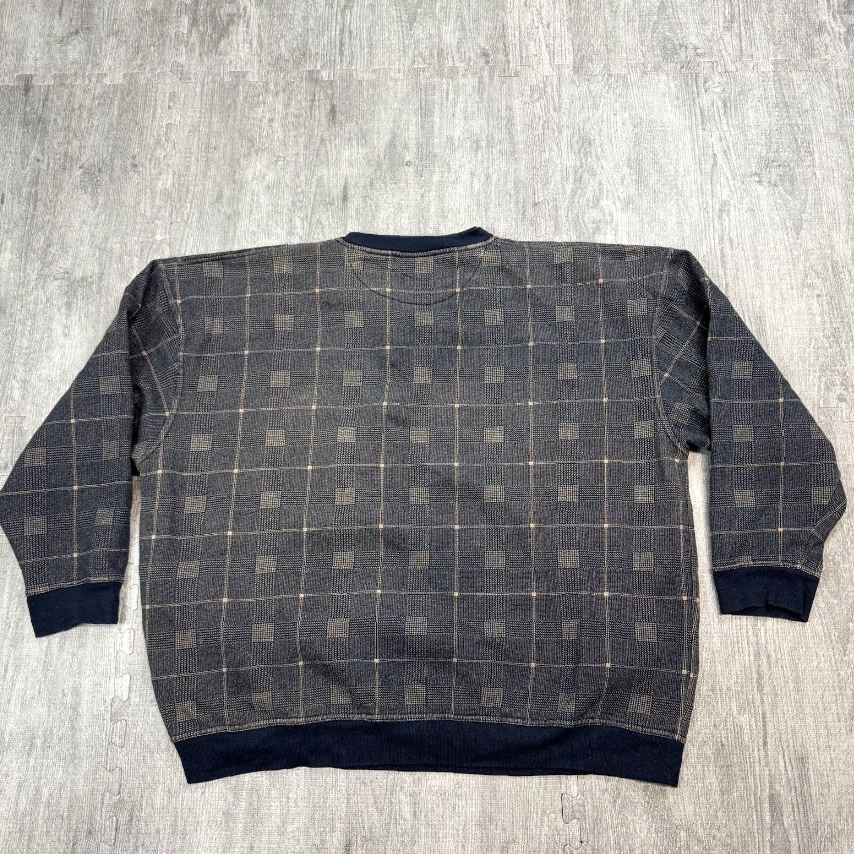 Vintage VTG 90S TOWNCRAFT Sweatshirt Pullover Crewneck Heavyweight Plaid CHECKERED Cotton Blend Polyester 3XLT 3XLG Big & Tall Men Mens Size US XXL / EU 58 / 5 - 6 Thumbnail