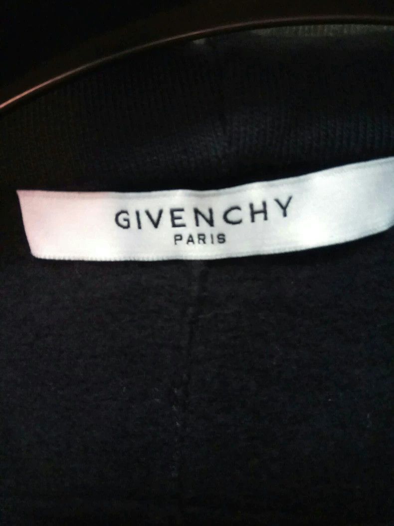 Givenchy Givenchy Winter Black Men's Figure Night Scene Printed Fle Size US S / EU 44-46 / 1 - 5 Thumbnail