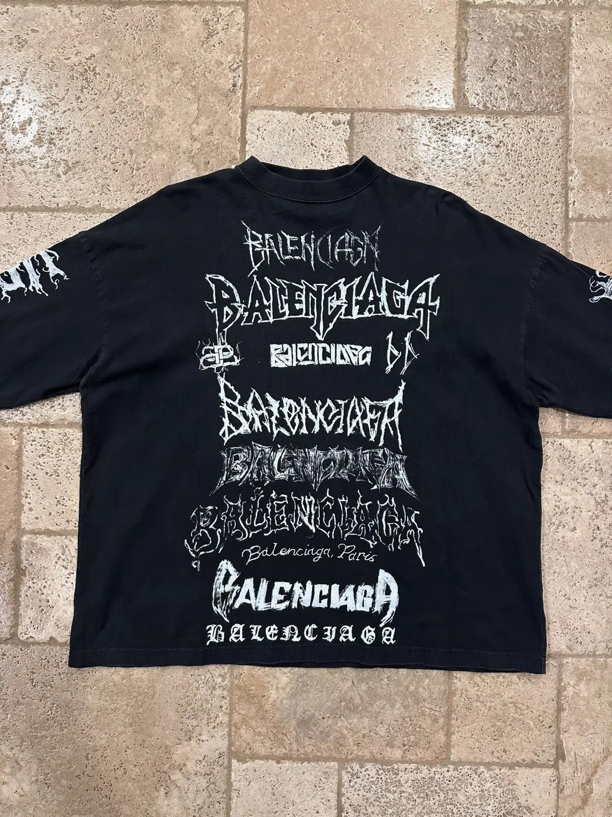 Balenciaga Balenciaga SS24 DIY Metal / Gothic Logos Long Sleeve T-Shirt Size US XL / EU 56 / 4 - 1 Thumbnail