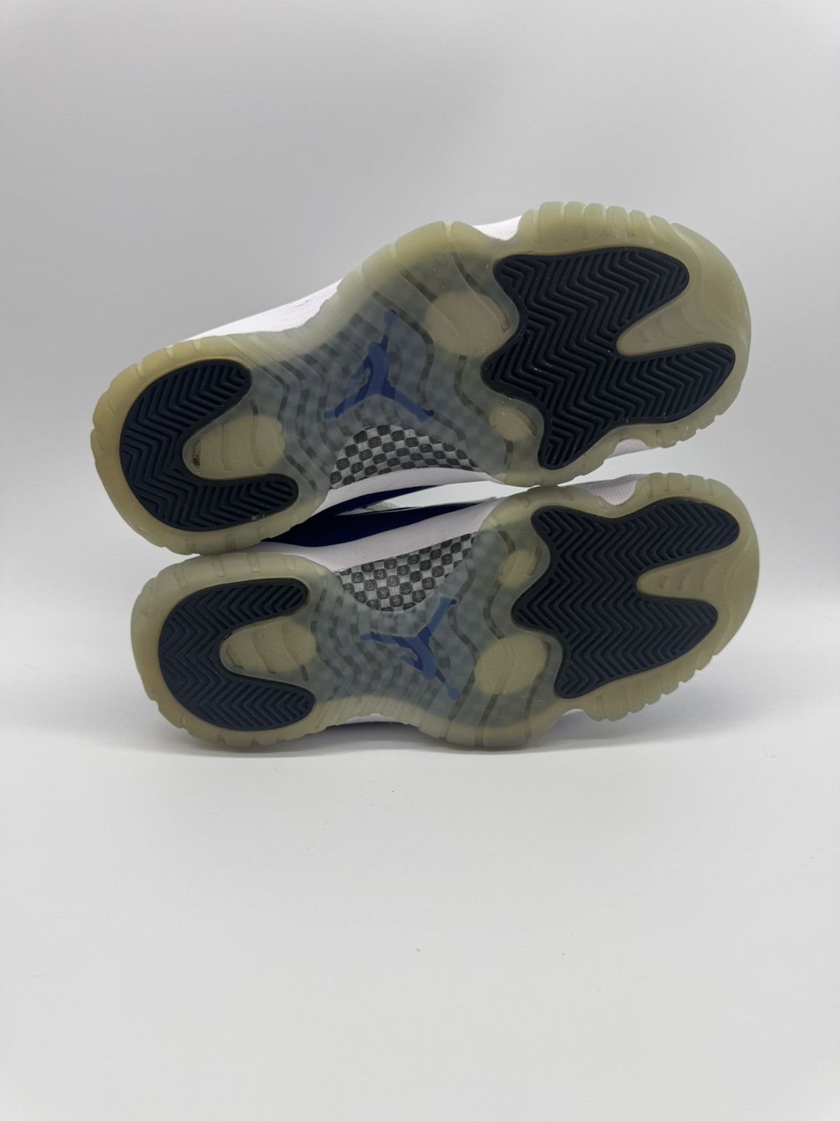 Jordan Brand × Nike Nike Air Jordan 11 Low Concord Sketch Women’s 7 | Youth 5.5 Size US 7 / IT 37 - 6 Thumbnail