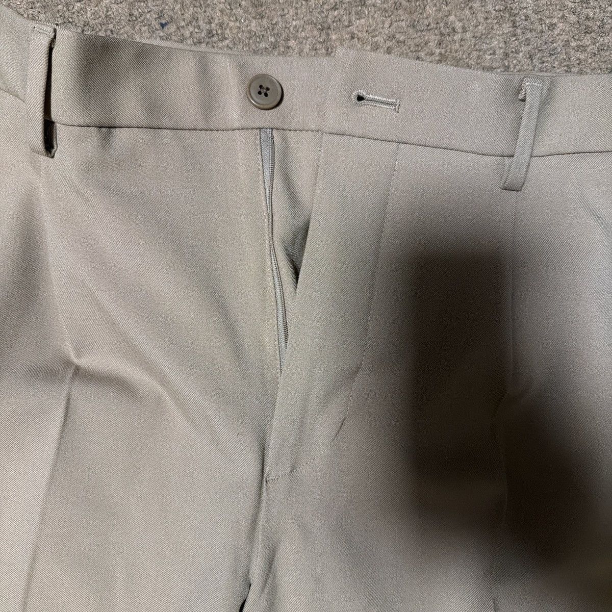 Uniqlo Uniqlo Wide Leg Pleated Pants Size US 32 / EU 48 - 4 Thumbnail