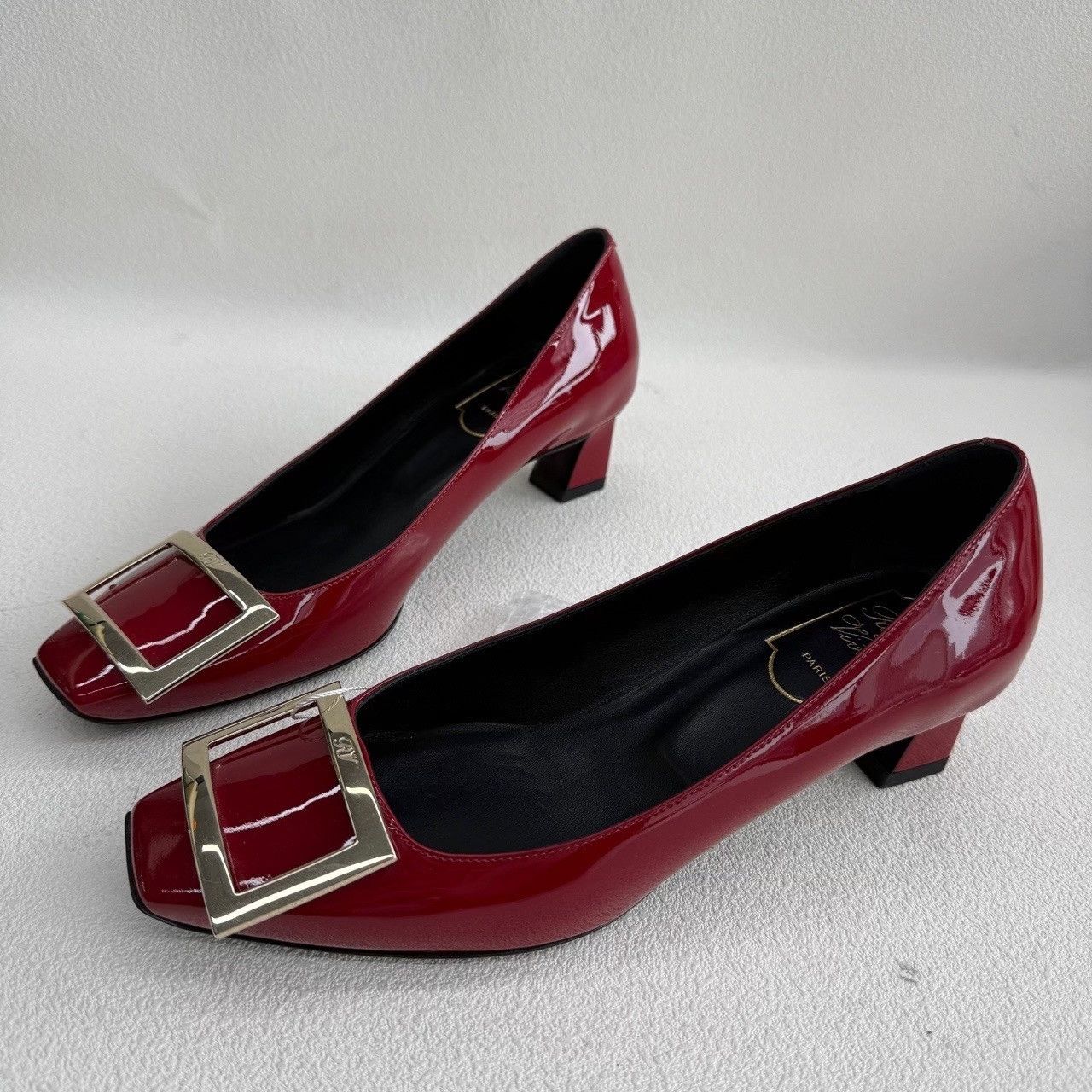 Roger Vivier Roger Vivier Retro Red Lowtop Sneakers us_6-5 Women Size US 6.5 / IT 36.5 - 1 Thumbnail