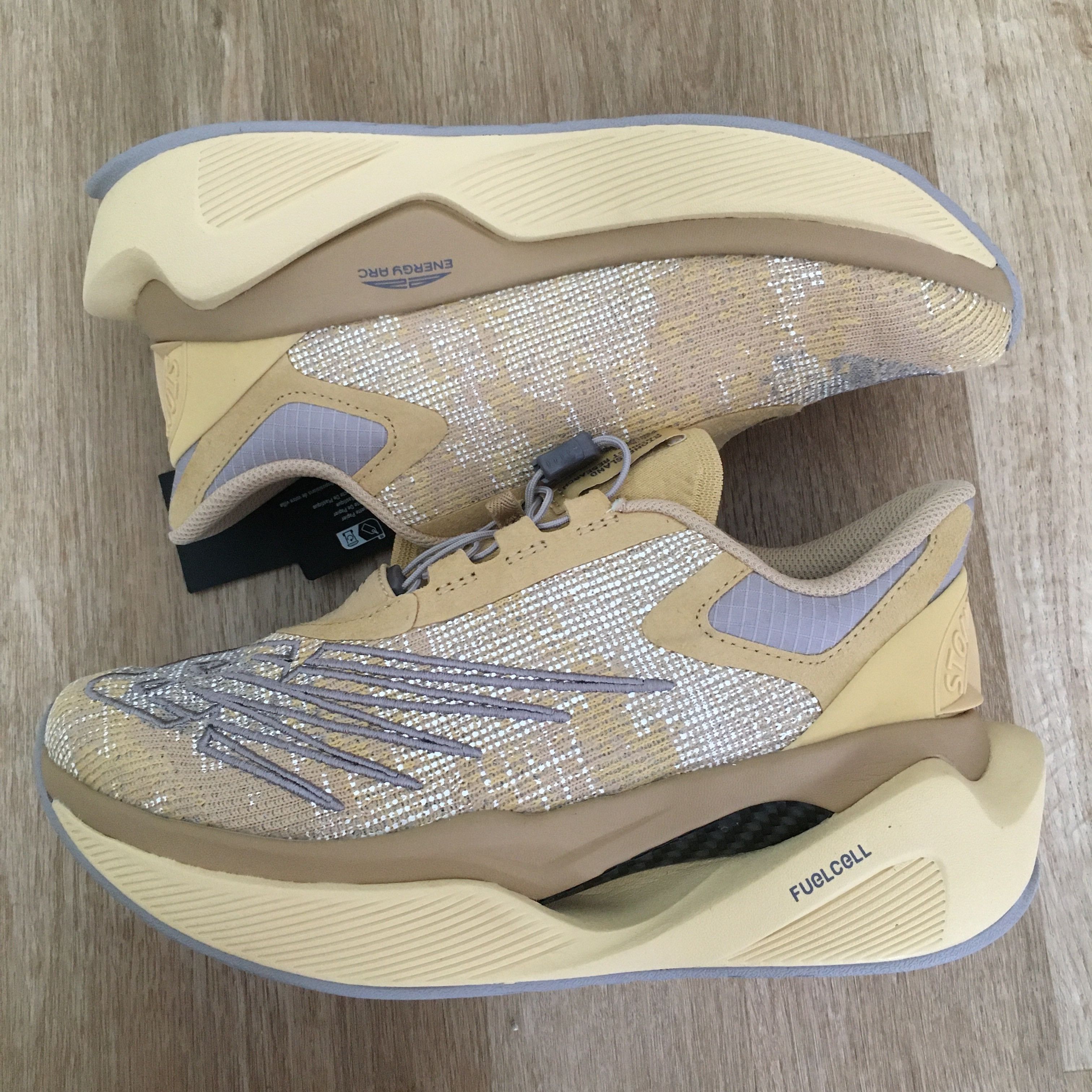 New Balance × Stone Island Tokyo Design Studio FuelCell Concept _1 Size US 6.5 / EU 39-40 - 12 Thumbnail