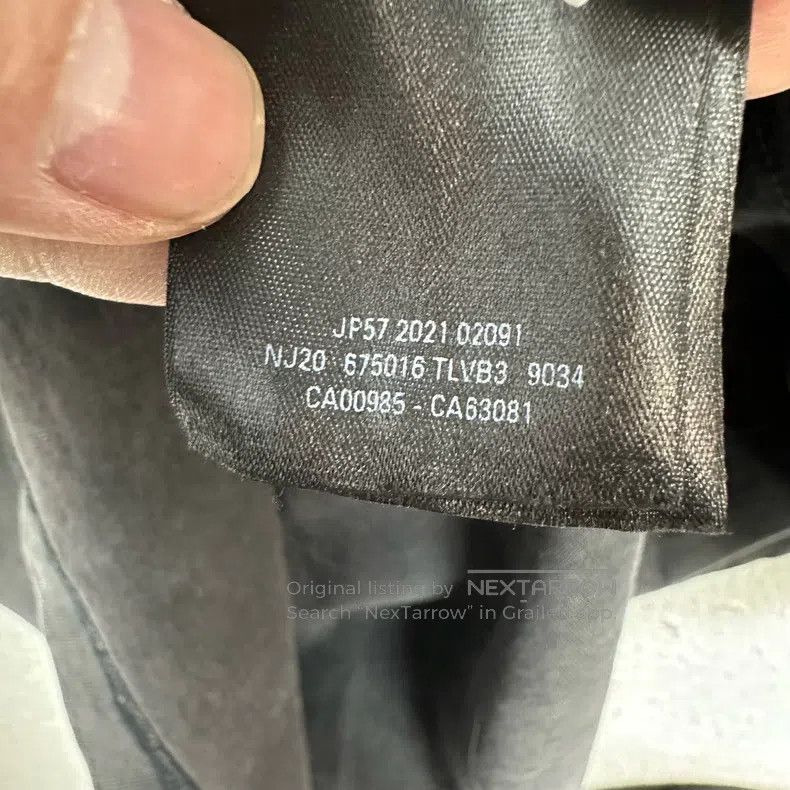 Balenciaga Balenciaga Distressed Black Short Sleeve T-Shirt with Inve Size US M / EU 48-50 / 2 - 5 Thumbnail