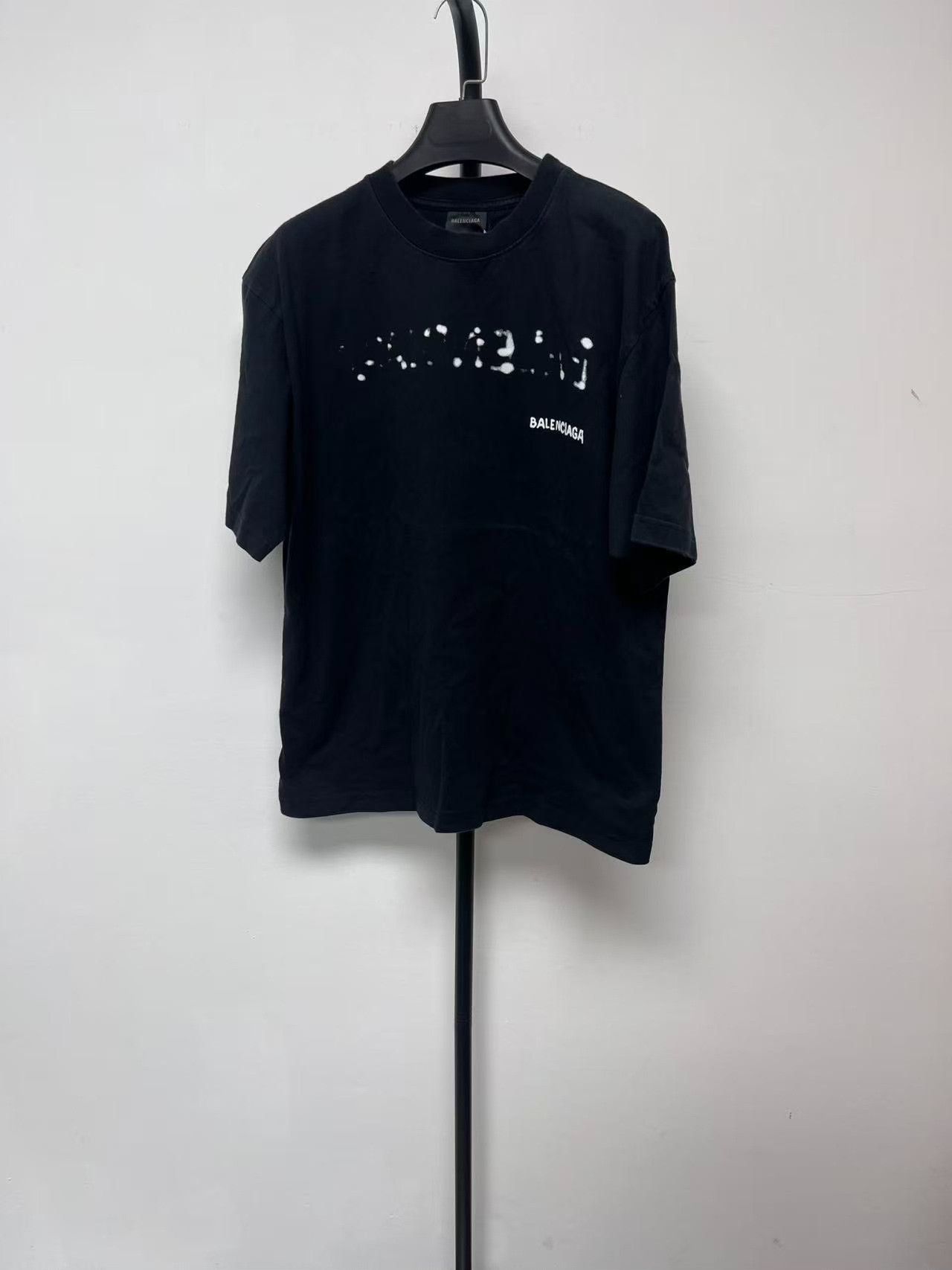 Balenciaga Balenciaga Logo Print Loose T-shirt Women Size M / US 6-8 / IT 42-44 - 1 Thumbnail