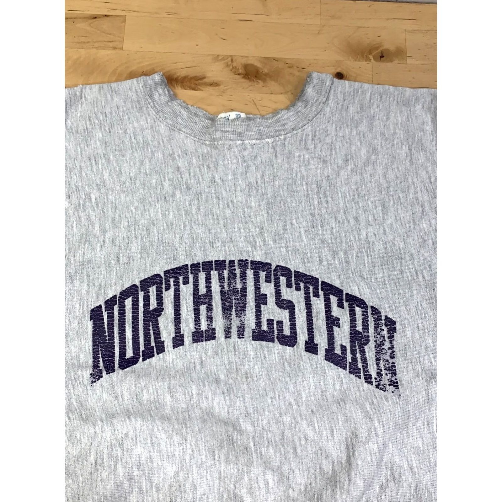 Champion VINTAGE Champion Reverse Weave Sweatshirt Northwestern XL Distress 80s College University Men Gray Cotton Crew Neck Long Sleeve Pullover Regular 13121 Size US XL / EU 56 / 4 - 3 Thumbnail