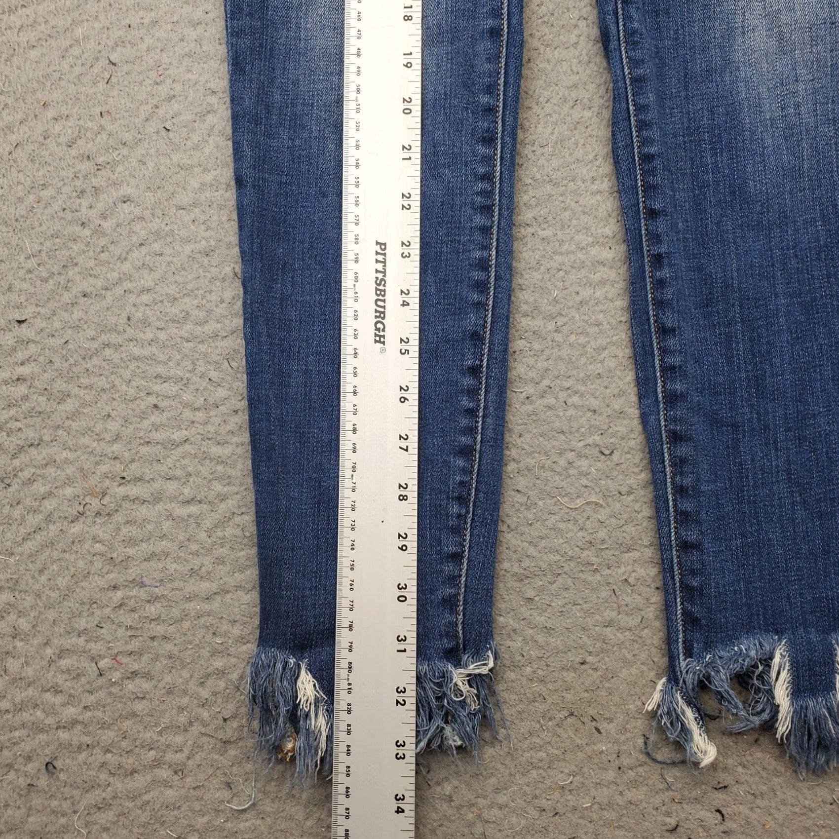 Vintage Hidden Jeans Womens 27 Blue Denim 5 Pocket Streetwear Frayed Hem Skinny Relaxed Regular Waist 28 Inseam 24 Inseam 32" Inseam Size 27" / US 4 / IT 40 - 3 Thumbnail