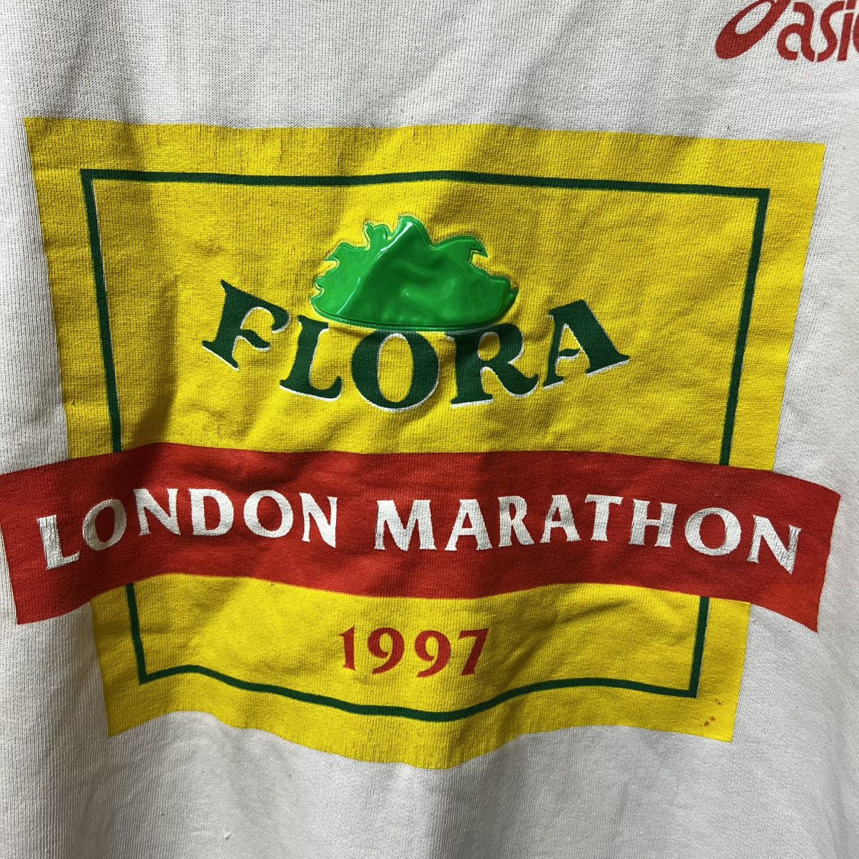 Asics 1997 Rare ASICS London Marathon “Flora” sweatshirt Size US M / EU 48-50 / 2 - 11 Thumbnail