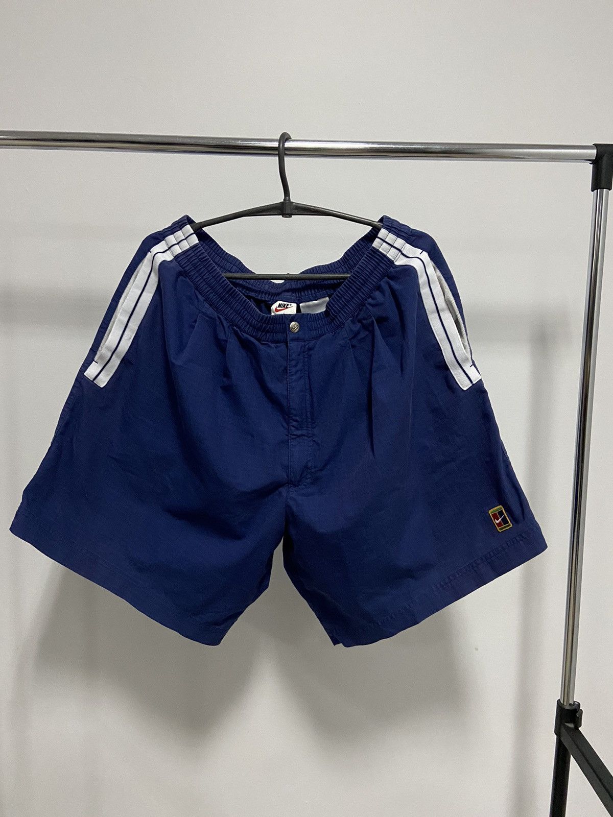 Nike × Vintage Nike Court Vintage Shorts Y2K Street Zip Small Logo Size US 36 / EU 52 - 1 Thumbnail